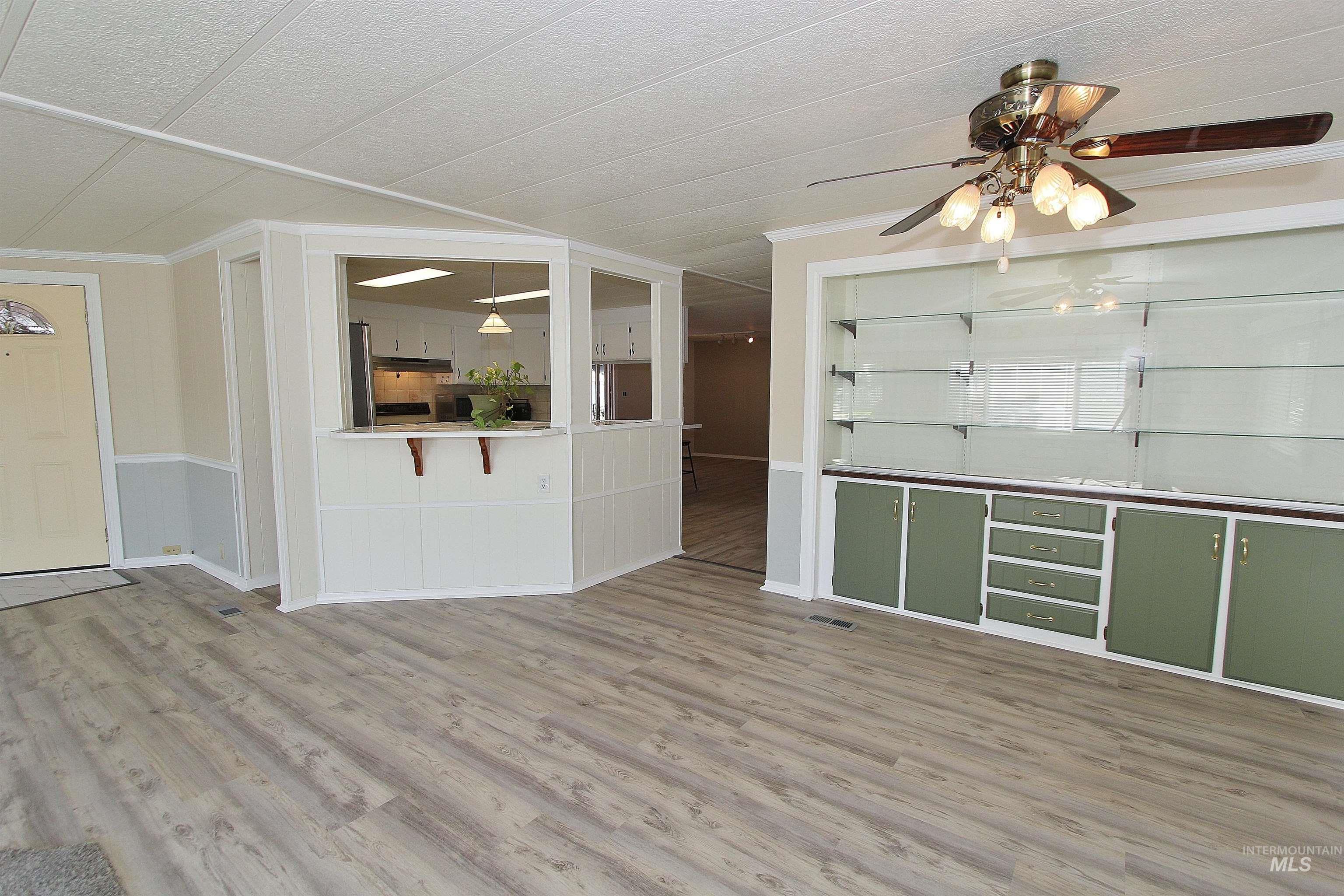 5651 Sudley Lane, Garden City, Idaho 83714, 3 Bedrooms, 2 Bathrooms, Residential For Sale, Price $199,999, 98964407