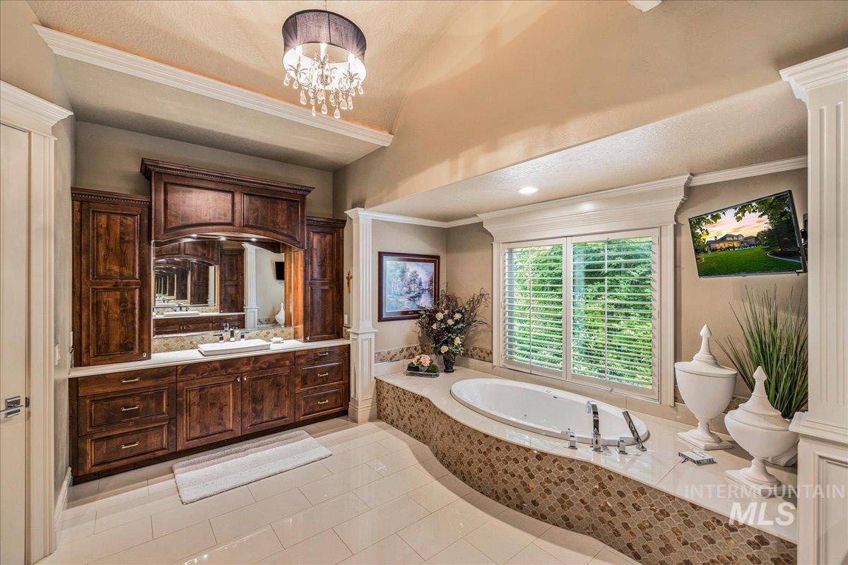 17500 Stiehl Creek Dr, Nampa, Idaho 83687, 4 Bedrooms, 4.5 Bathrooms, Residential For Sale, Price $2,300,000, 98964437