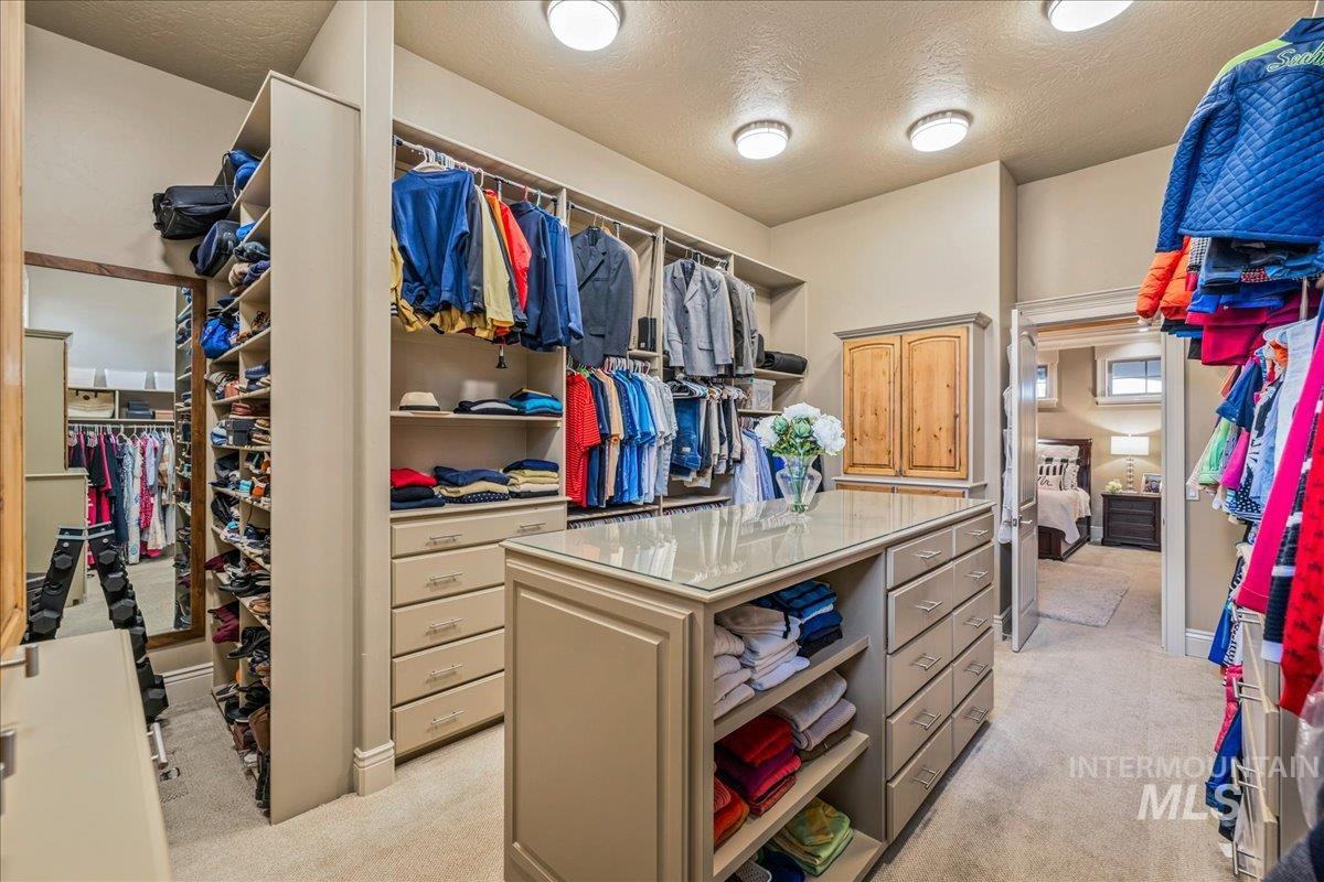17500 Stiehl Creek Dr, Nampa, Idaho 83687, 4 Bedrooms, 4.5 Bathrooms, Residential For Sale, Price $2,300,000, 98964437