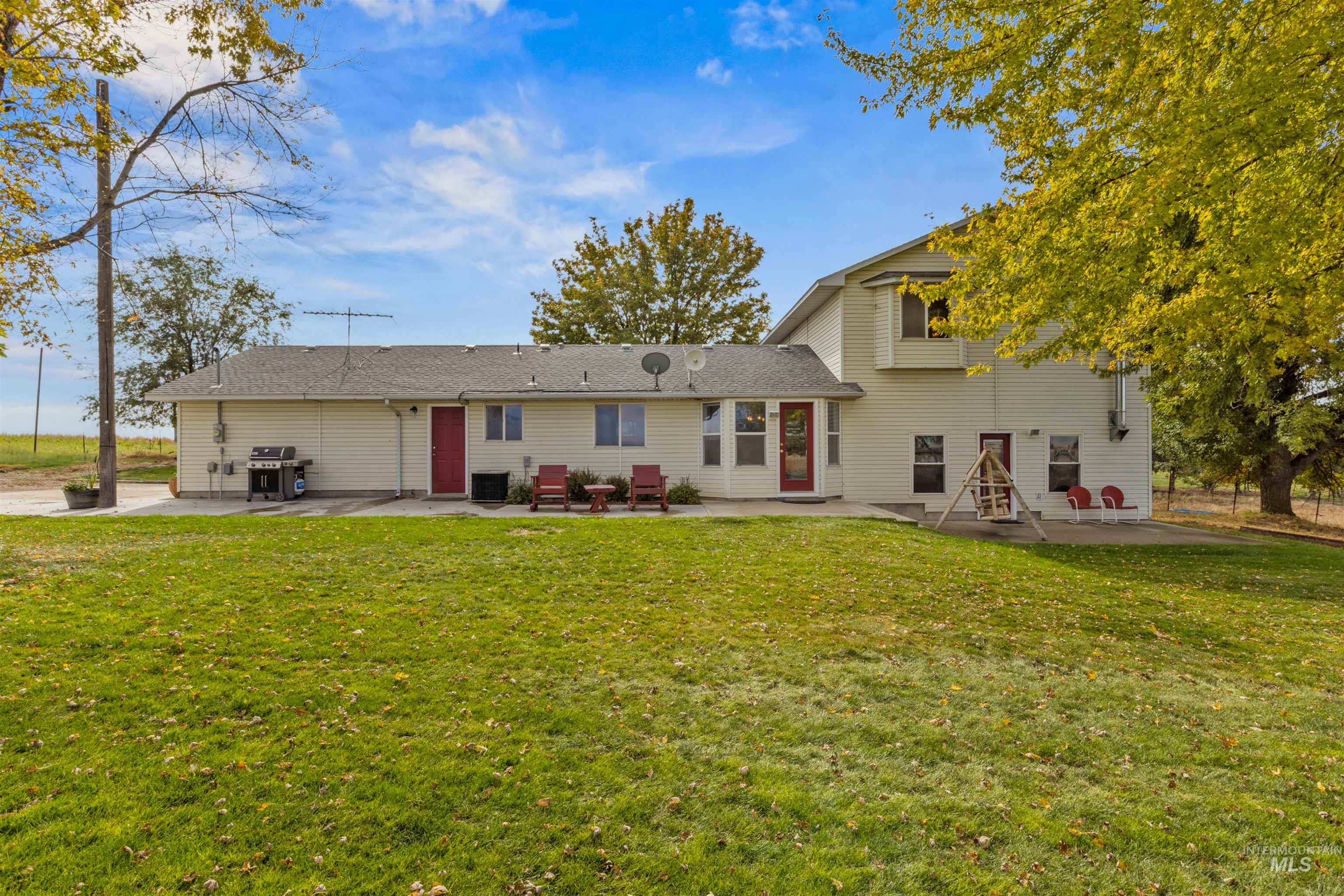 25595 Don Lane, Parma, Idaho 83661, 4 Bedrooms, 3 Bathrooms, Farm & Ranch For Sale, Price $1,590,000, 98964448