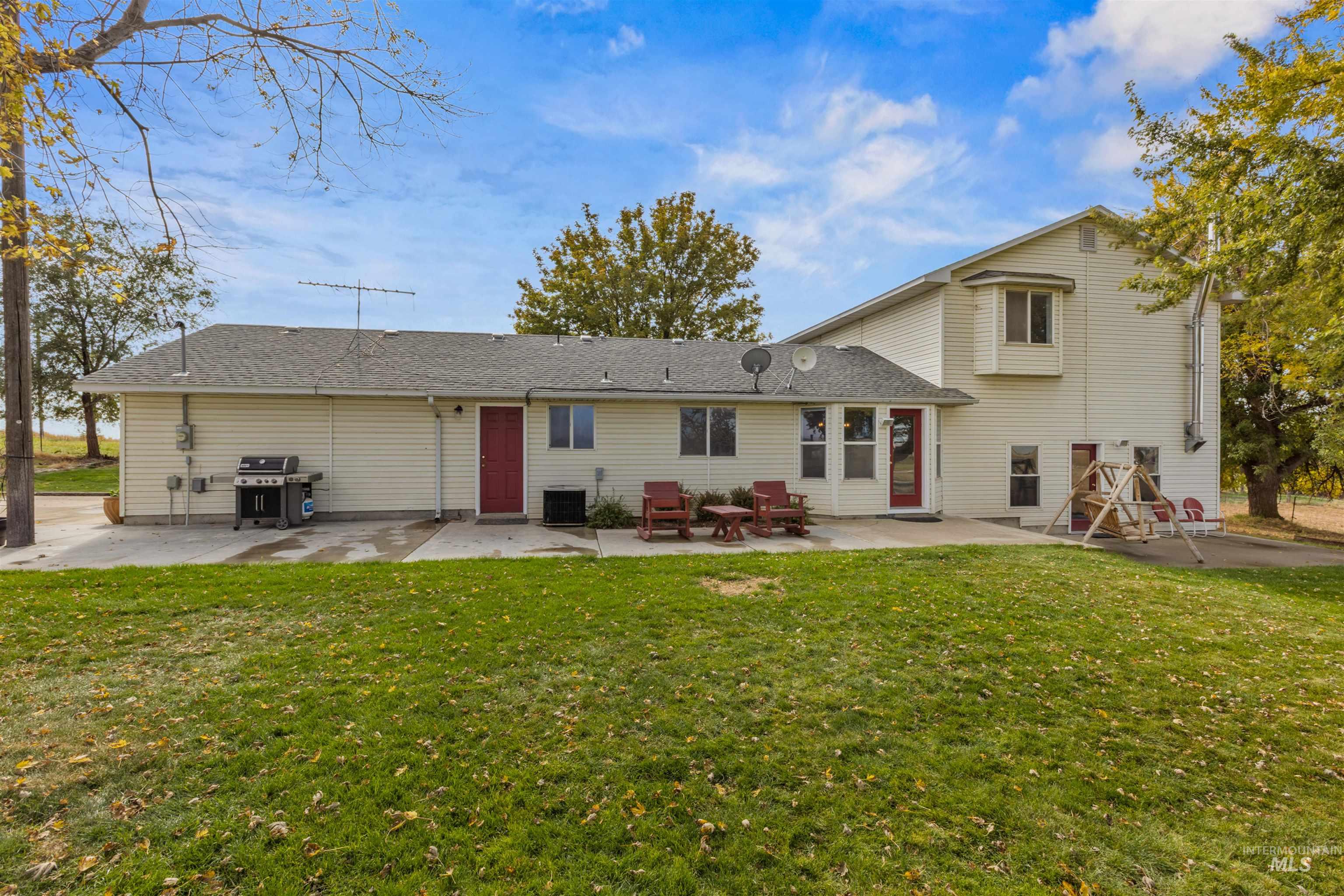 25595 Don Lane, Parma, Idaho 83661, 4 Bedrooms, 3 Bathrooms, Farm & Ranch For Sale, Price $1,590,000, 98964448