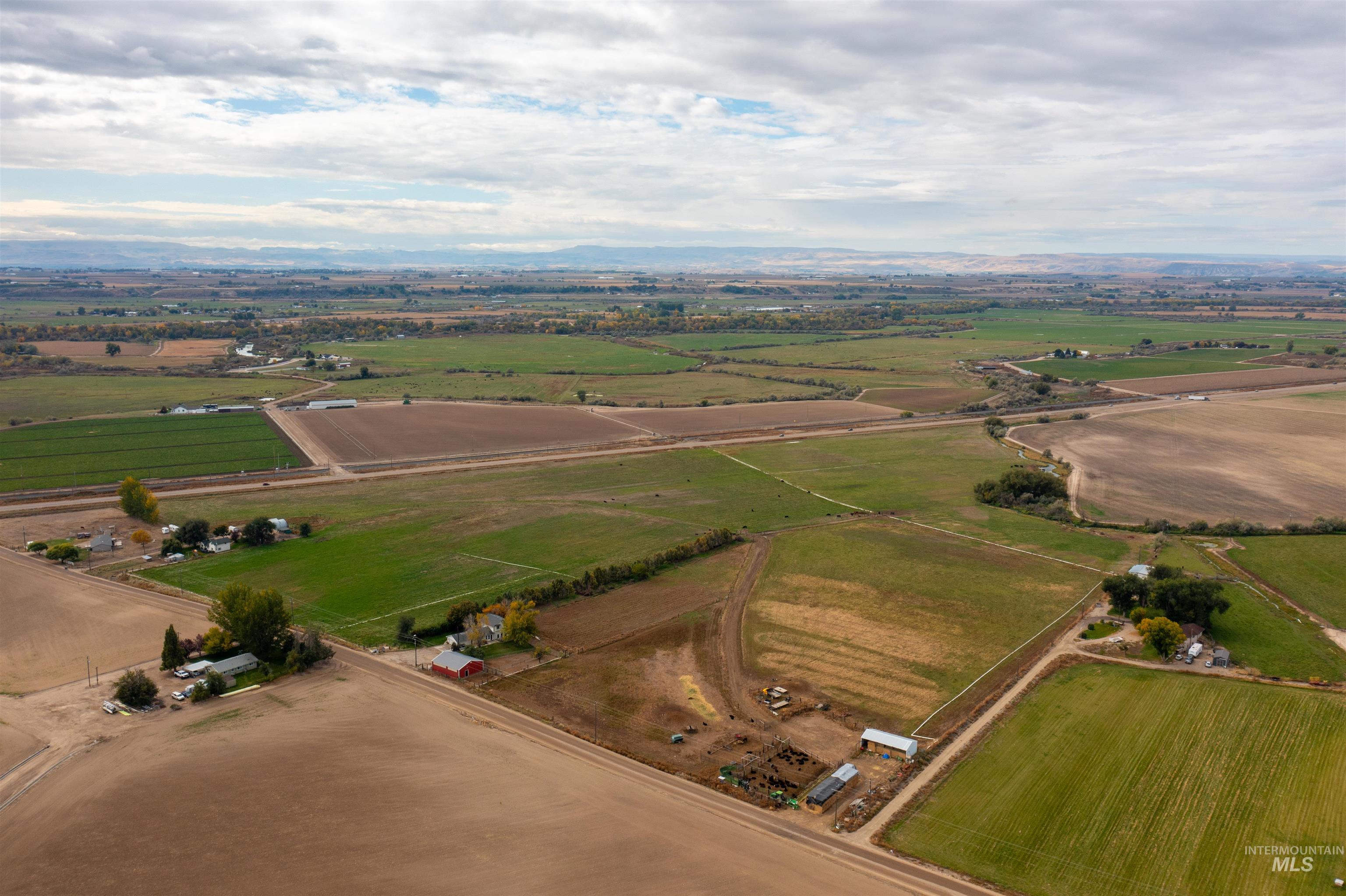 25595 Don Lane, Parma, Idaho 83661, 4 Bedrooms, 3 Bathrooms, Farm & Ranch For Sale, Price $1,590,000, 98964448