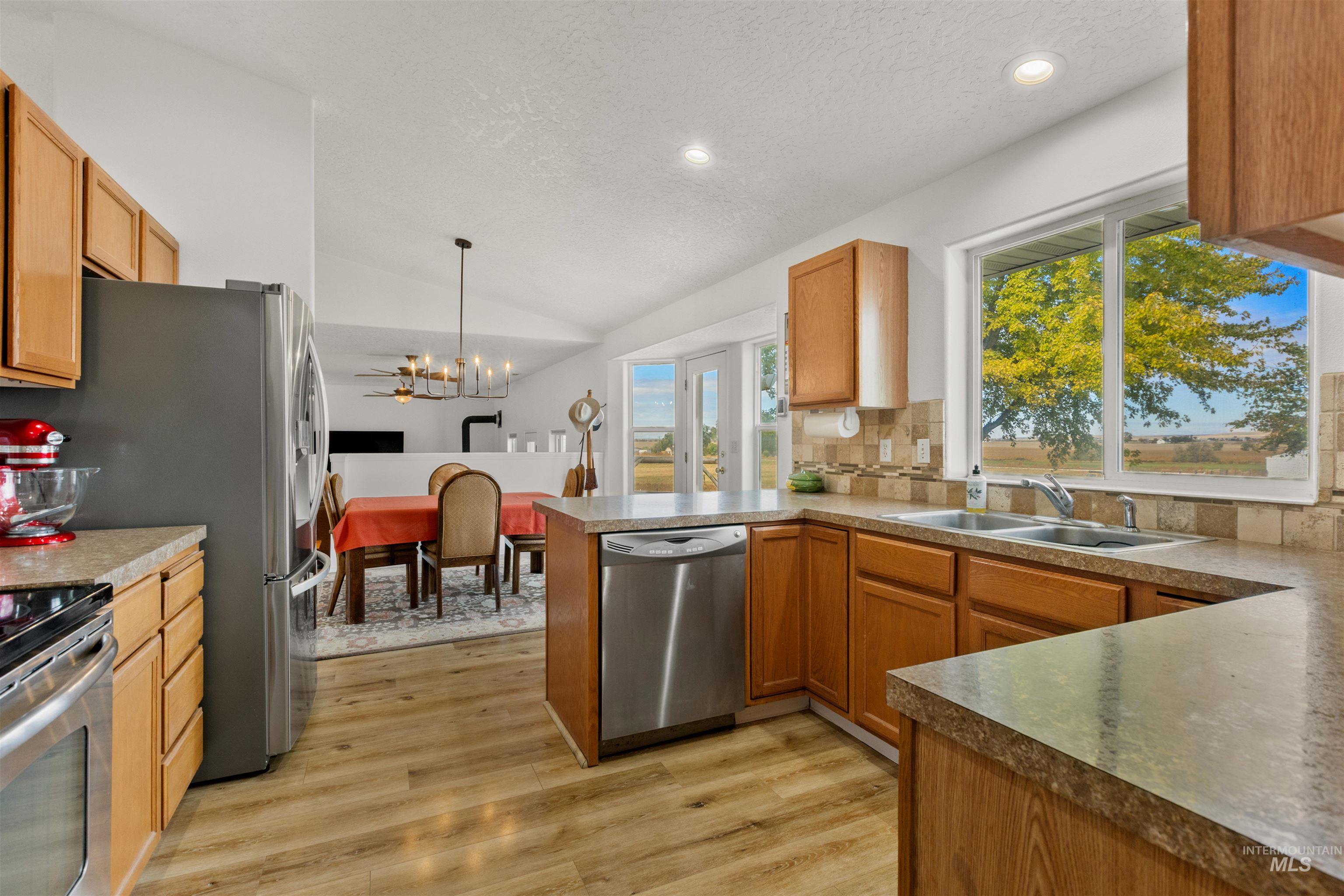 25595 Don Lane, Parma, Idaho 83661, 4 Bedrooms, 3 Bathrooms, Farm & Ranch For Sale, Price $1,590,000, 98964448