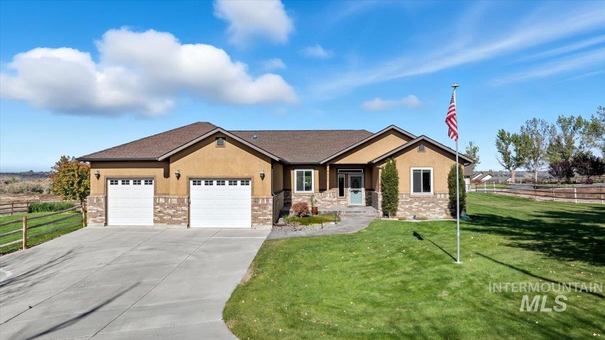 4477 Silver Lakes Ct, Buhl, Idaho 83316, 3 Bedrooms, 2.5 Bathrooms, Residential For Sale, Price $665,000, 98964573