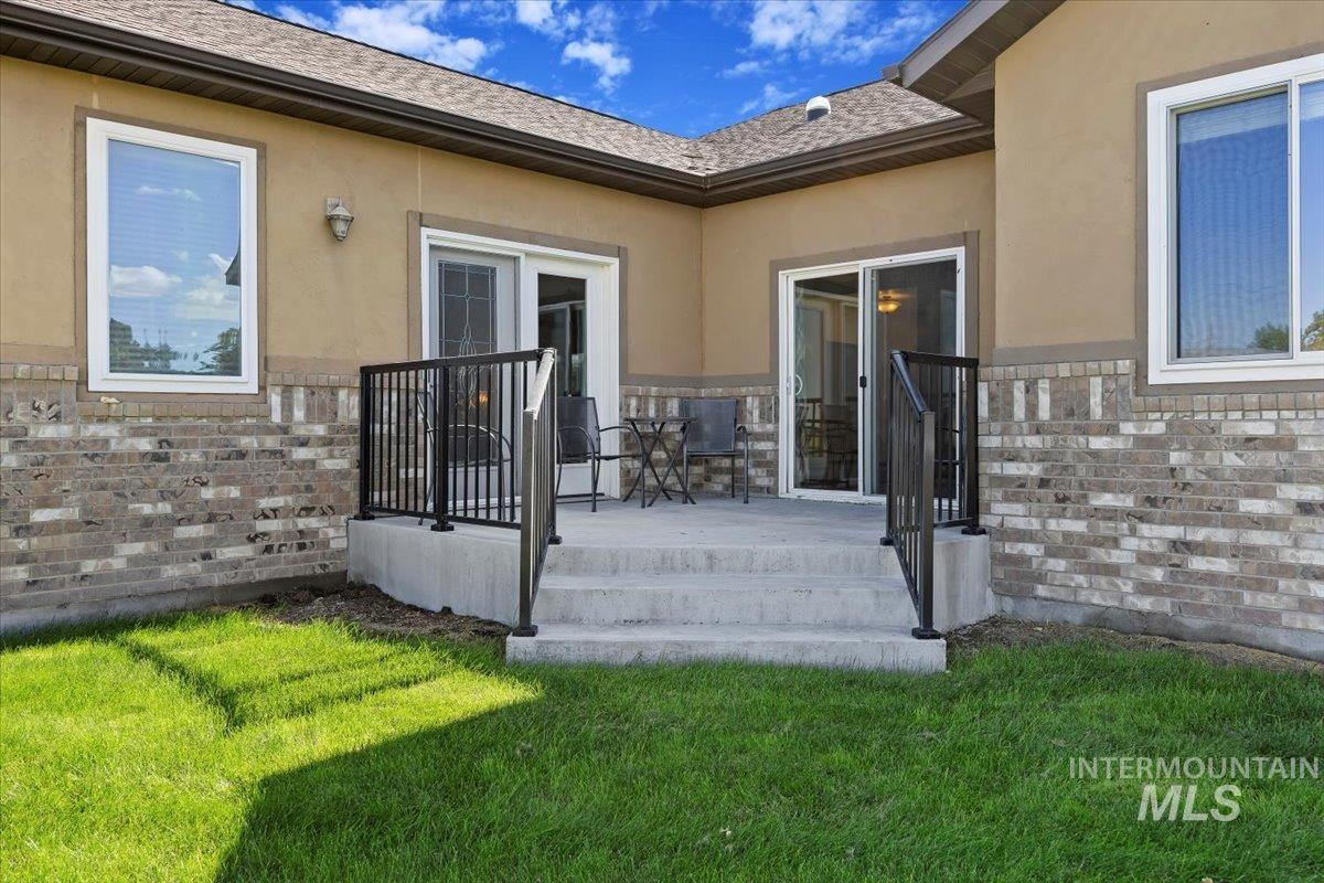 4477 Silver Lakes Ct, Buhl, Idaho 83316, 3 Bedrooms, 2.5 Bathrooms, Residential For Sale, Price $665,000, 98964573