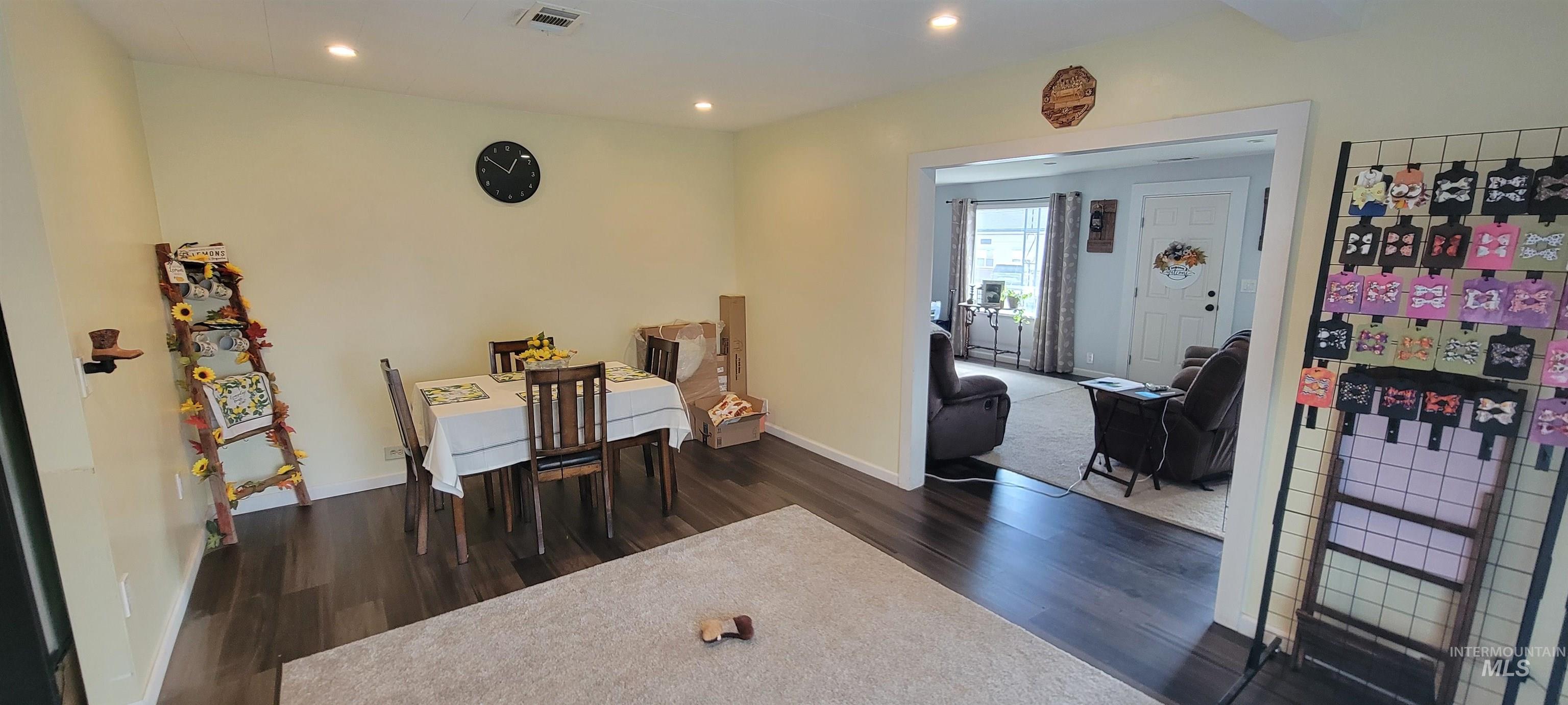 89 10th st, Pomeroy, Washington 99347, 3 Bedrooms, 1.5 Bathrooms, Residential For Sale, Price $259,900, 98964579