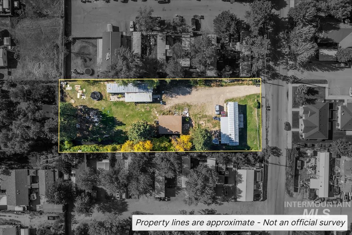 Aerial view of property's location with property boundaries highlighted