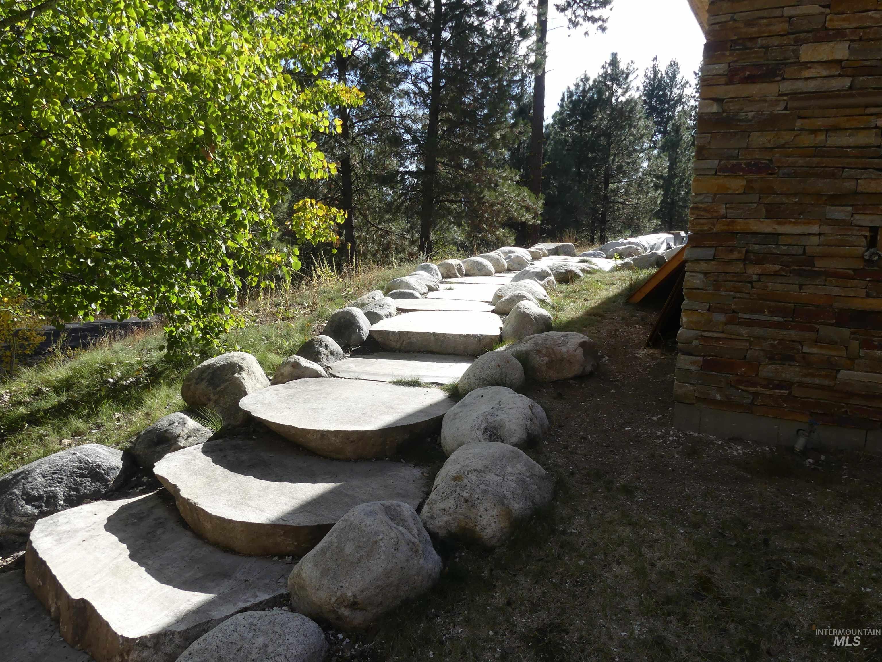 3893 Hogan Road, New Meadows, Idaho 83654, 4 Bedrooms, 4 Bathrooms, Residential For Sale, Price $759,000, 98964584