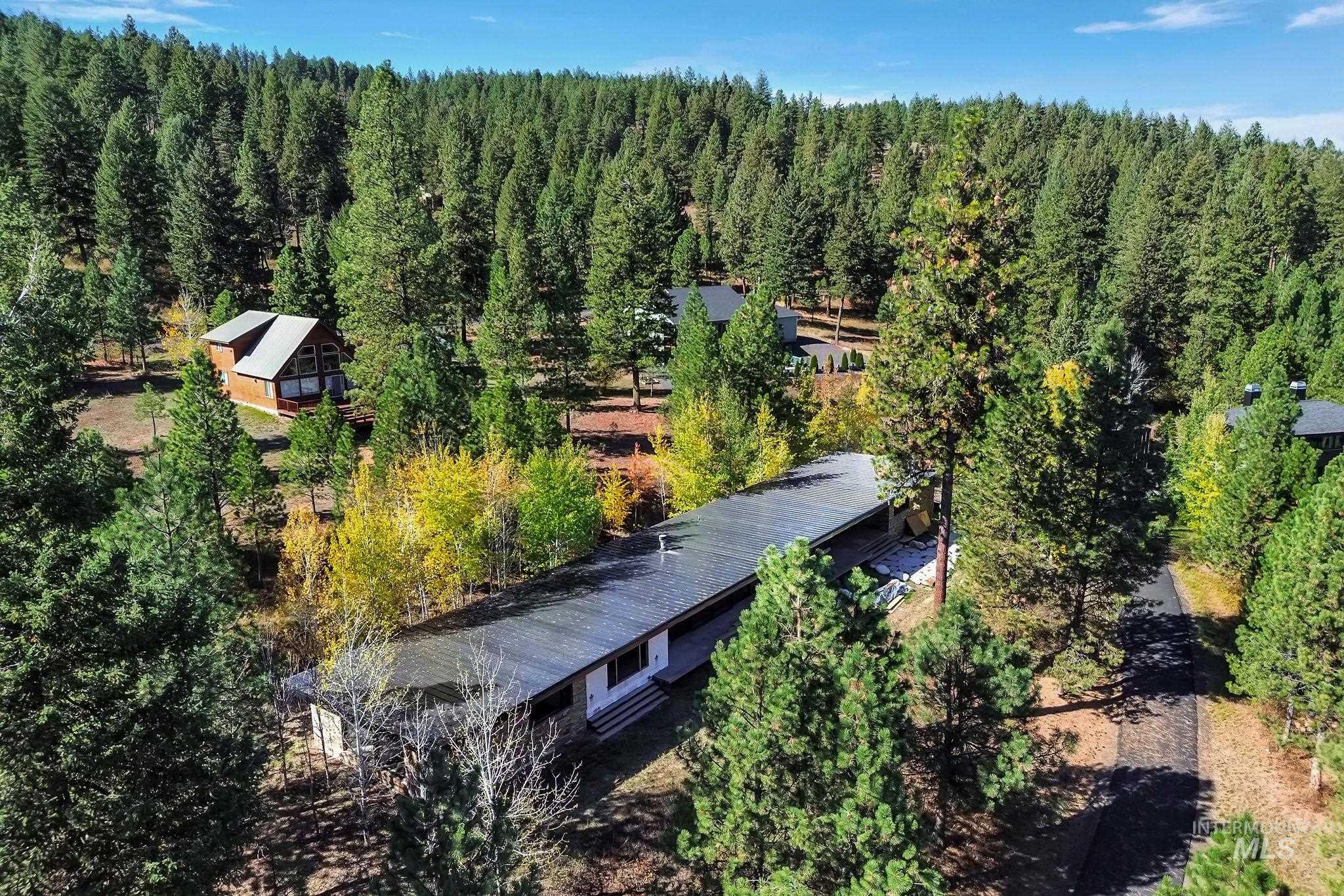 3893 Hogan Road, New Meadows, Idaho 83654, 4 Bedrooms, 4 Bathrooms, Residential For Sale, Price $759,000, 98964584