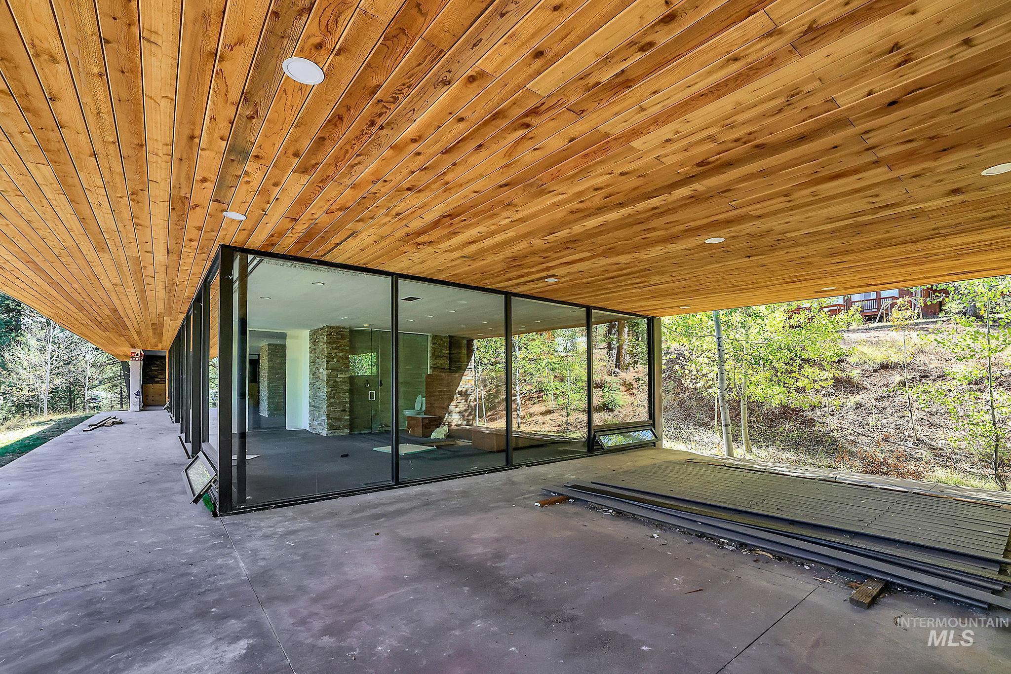 3893 Hogan Road, New Meadows, Idaho 83654, 4 Bedrooms, 4 Bathrooms, Residential For Sale, Price $759,000, 98964584