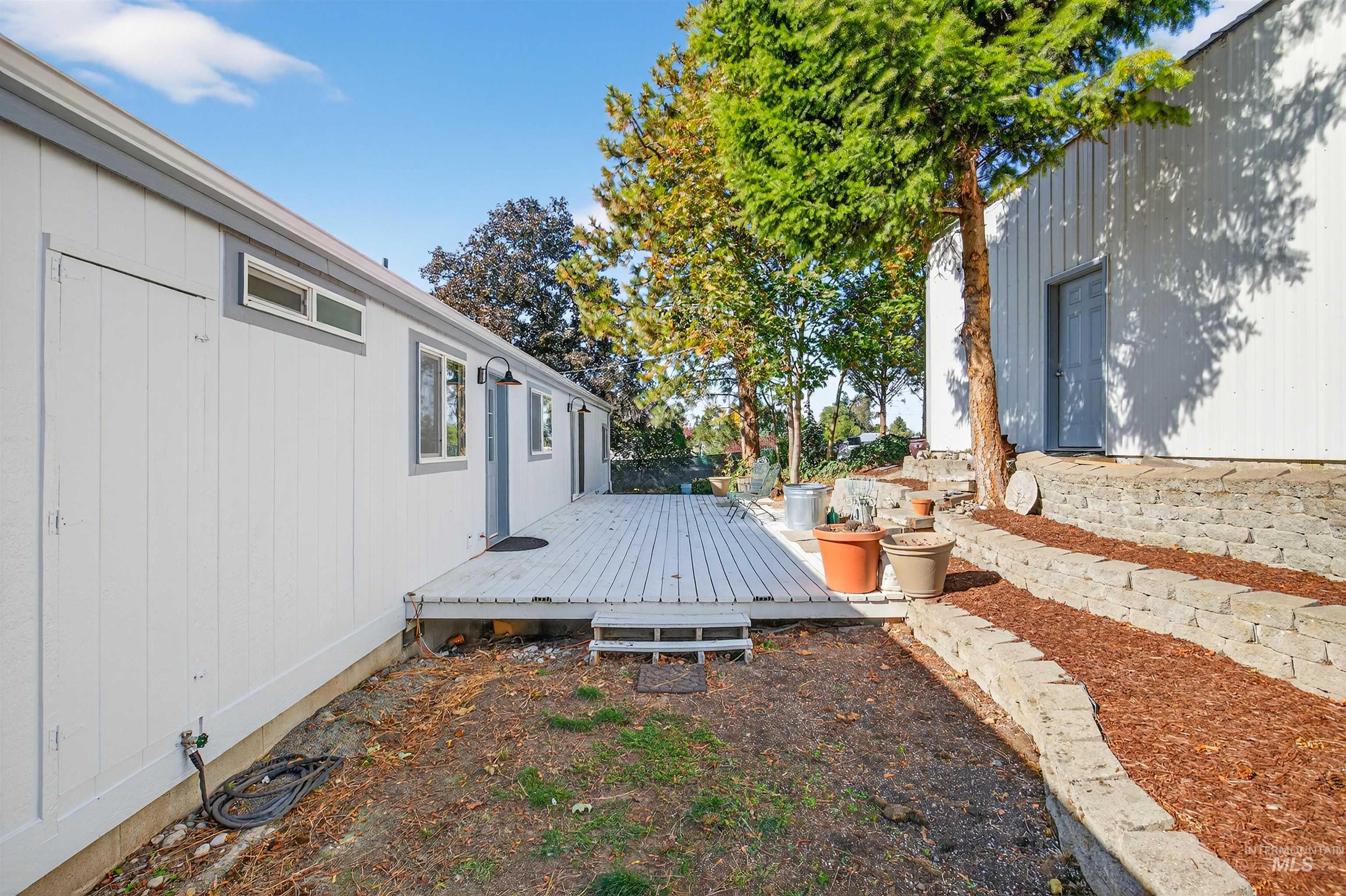 128 E Persimmon St, Genesee, Idaho 83832, 3 Bedrooms, 2 Bathrooms, Residential For Sale, Price $419,000, 98964585