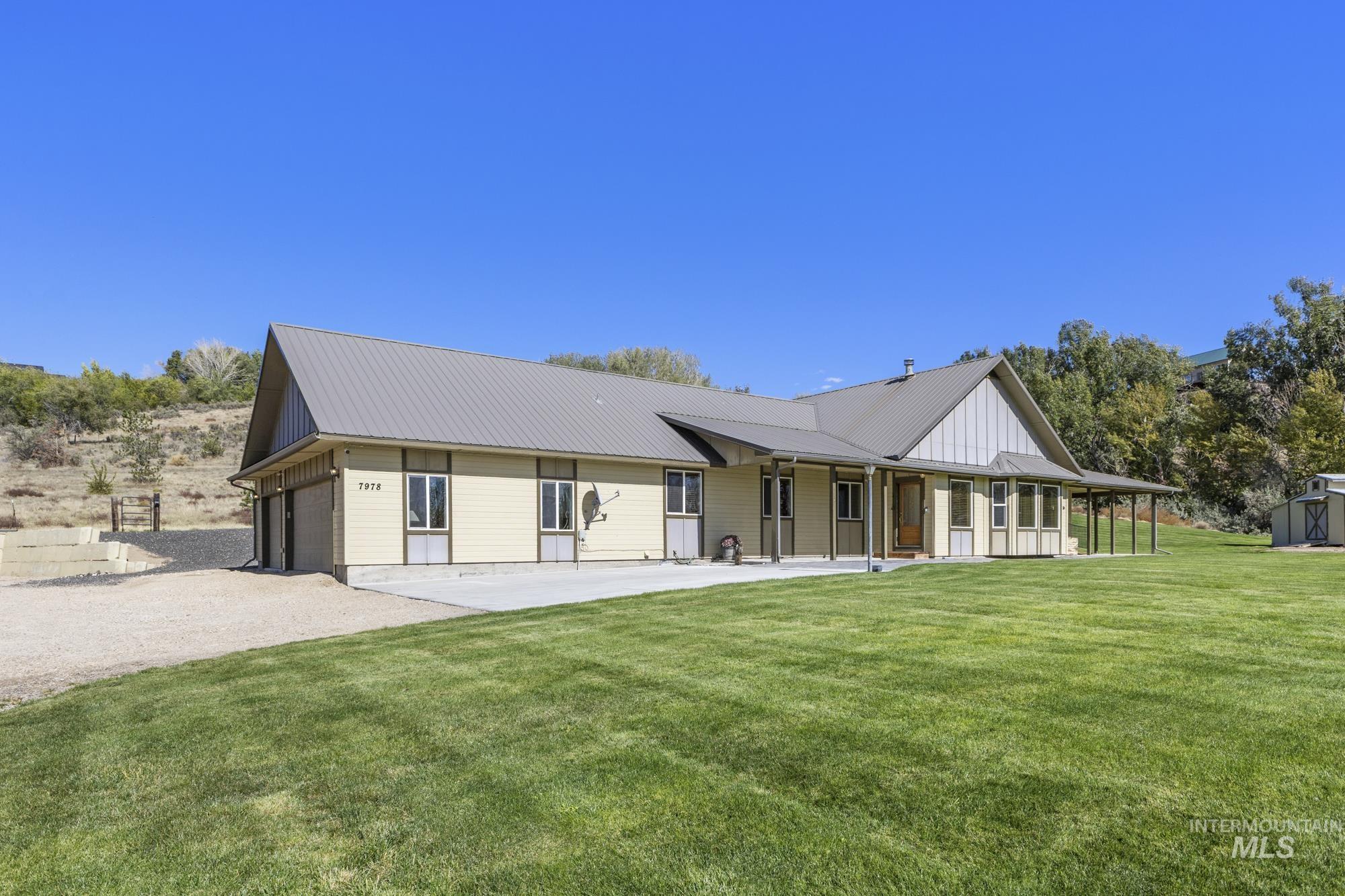 7978 Baseline RD., Melba, Idaho 83641, 3 Bedrooms, 2 Bathrooms, Residential For Sale, Price $869,900, 98964587