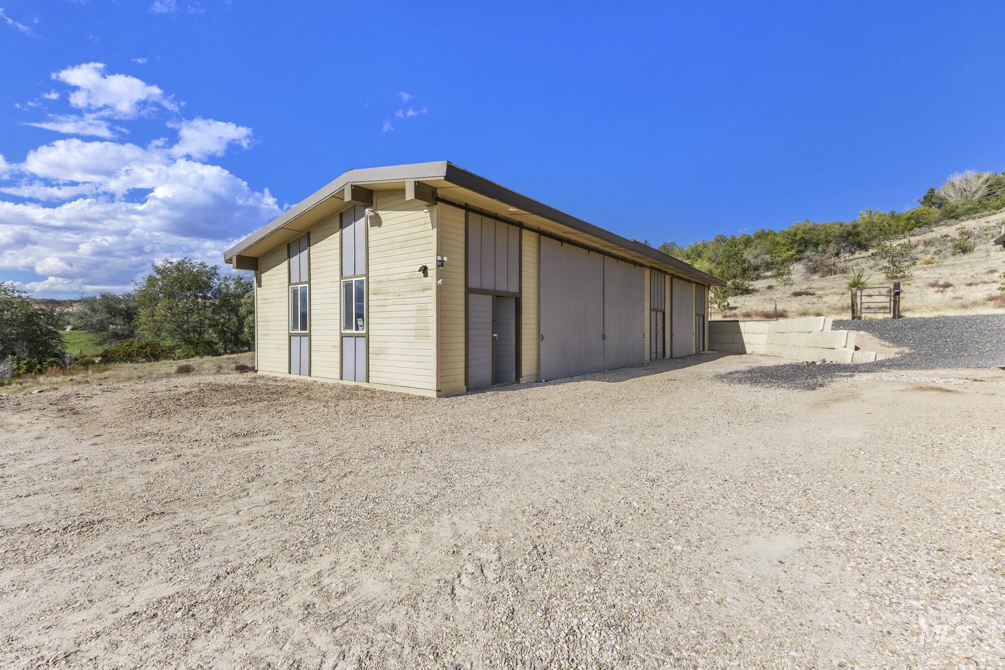 7978 Baseline RD., Melba, Idaho 83641, 3 Bedrooms, 2 Bathrooms, Residential For Sale, Price $869,900, 98964587