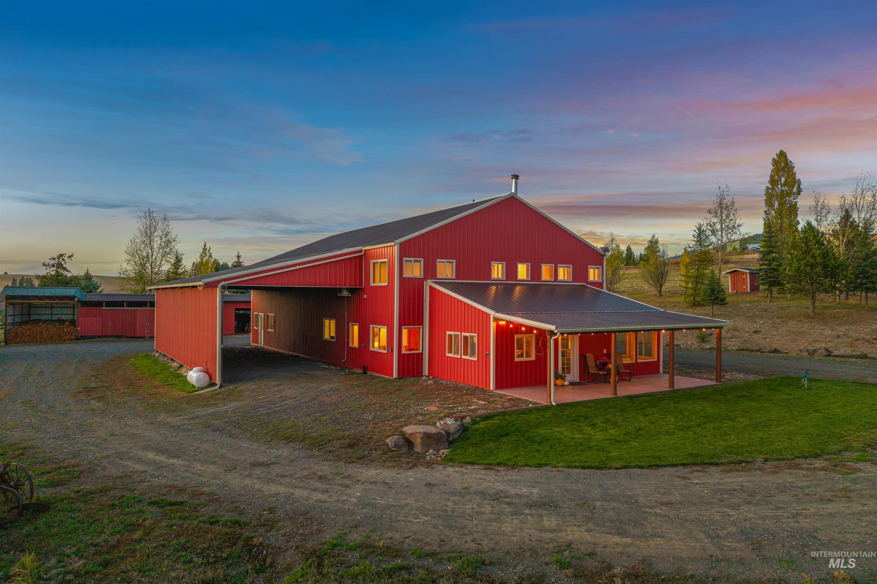 1028 Gold Hill Rd, Princeton, Idaho 83857, 3 Bedrooms, 2 Bathrooms, Residential For Sale, Price $678,000, 98964590