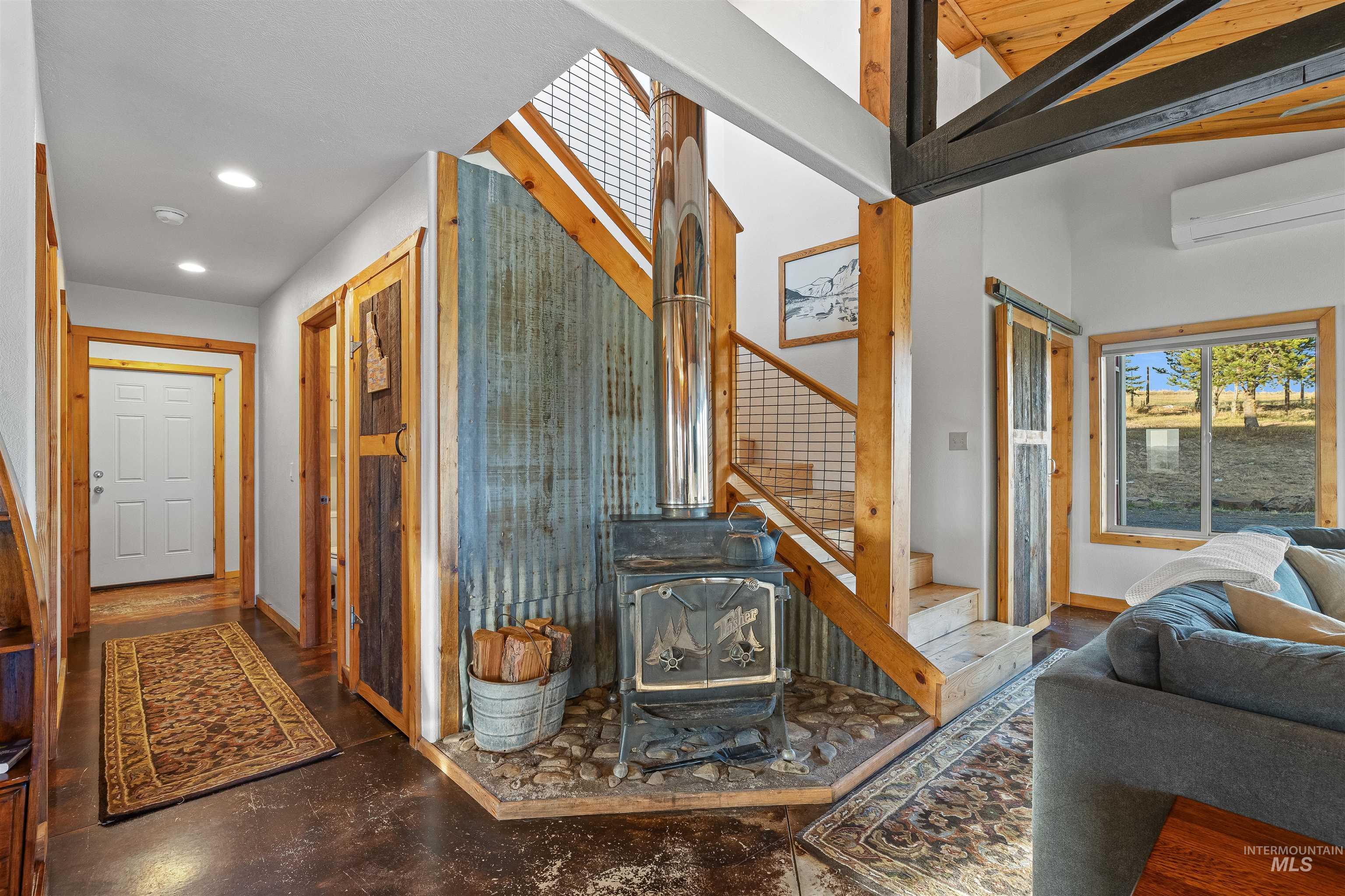1028 Gold Hill Rd, Princeton, Idaho 83857, 3 Bedrooms, 2 Bathrooms, Residential For Sale, Price $678,000, 98964590