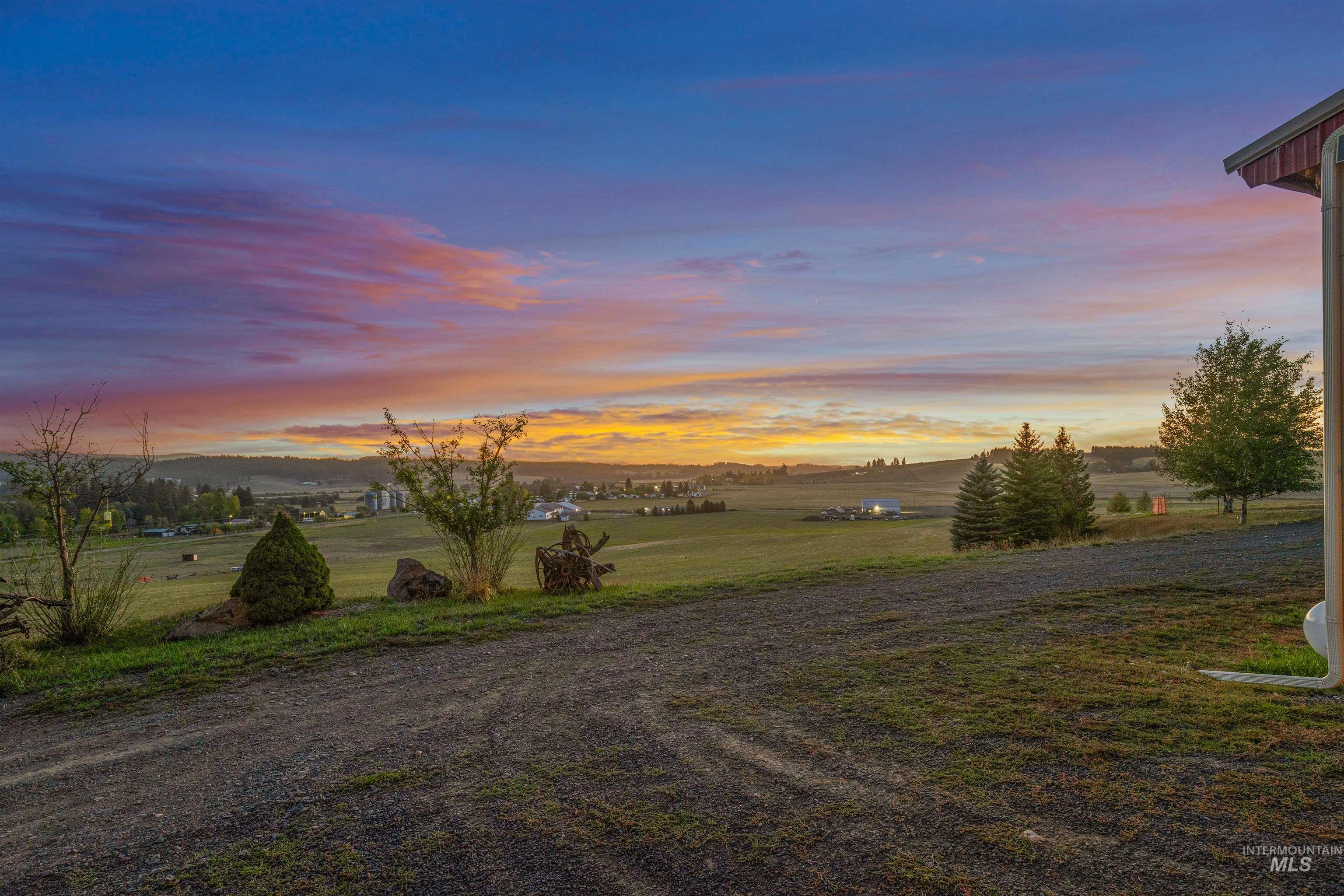 1028 Gold Hill Rd, Princeton, Idaho 83857, 3 Bedrooms, 2 Bathrooms, Residential For Sale, Price $678,000, 98964590