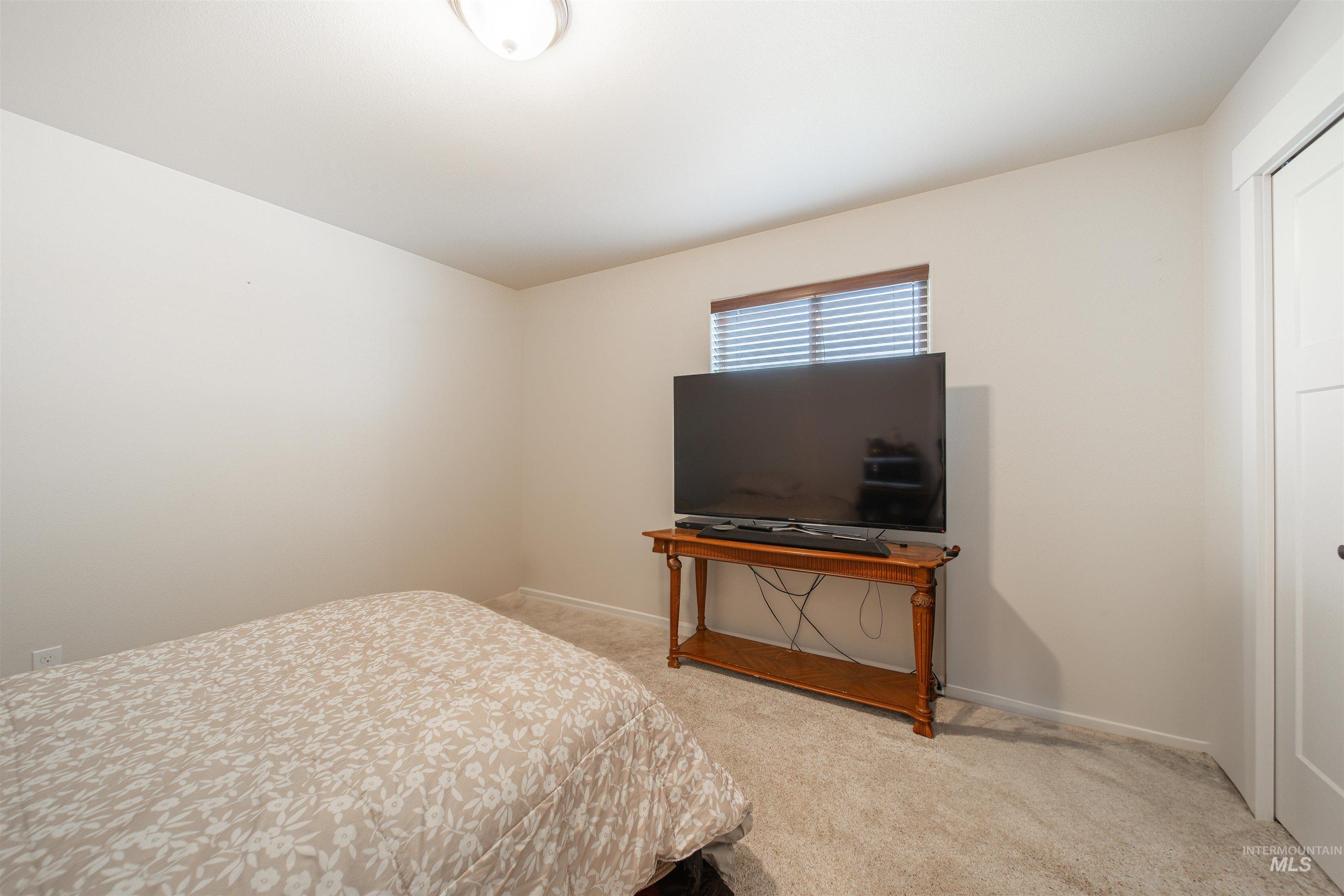 1727 Canyon Crest Way, Lewiston, Idaho 83501, 3 Bedrooms, 2 Bathrooms, Residential For Sale, Price $525,000, 98964597