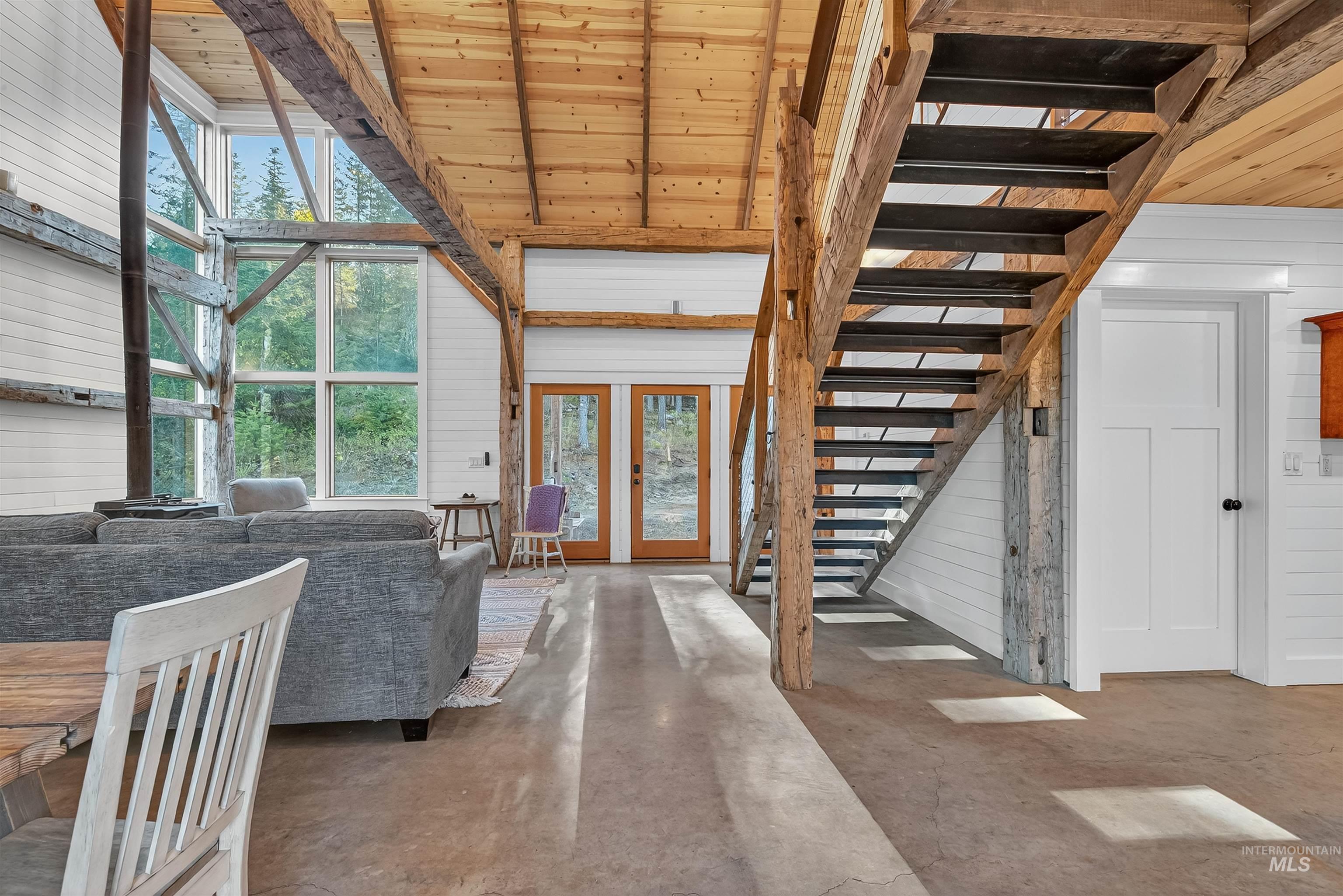 1005/1009 Williams Ln, Deary, Idaho 83823, 2 Bedrooms, 2 Bathrooms, Residential For Sale, Price $980,000, 98964598