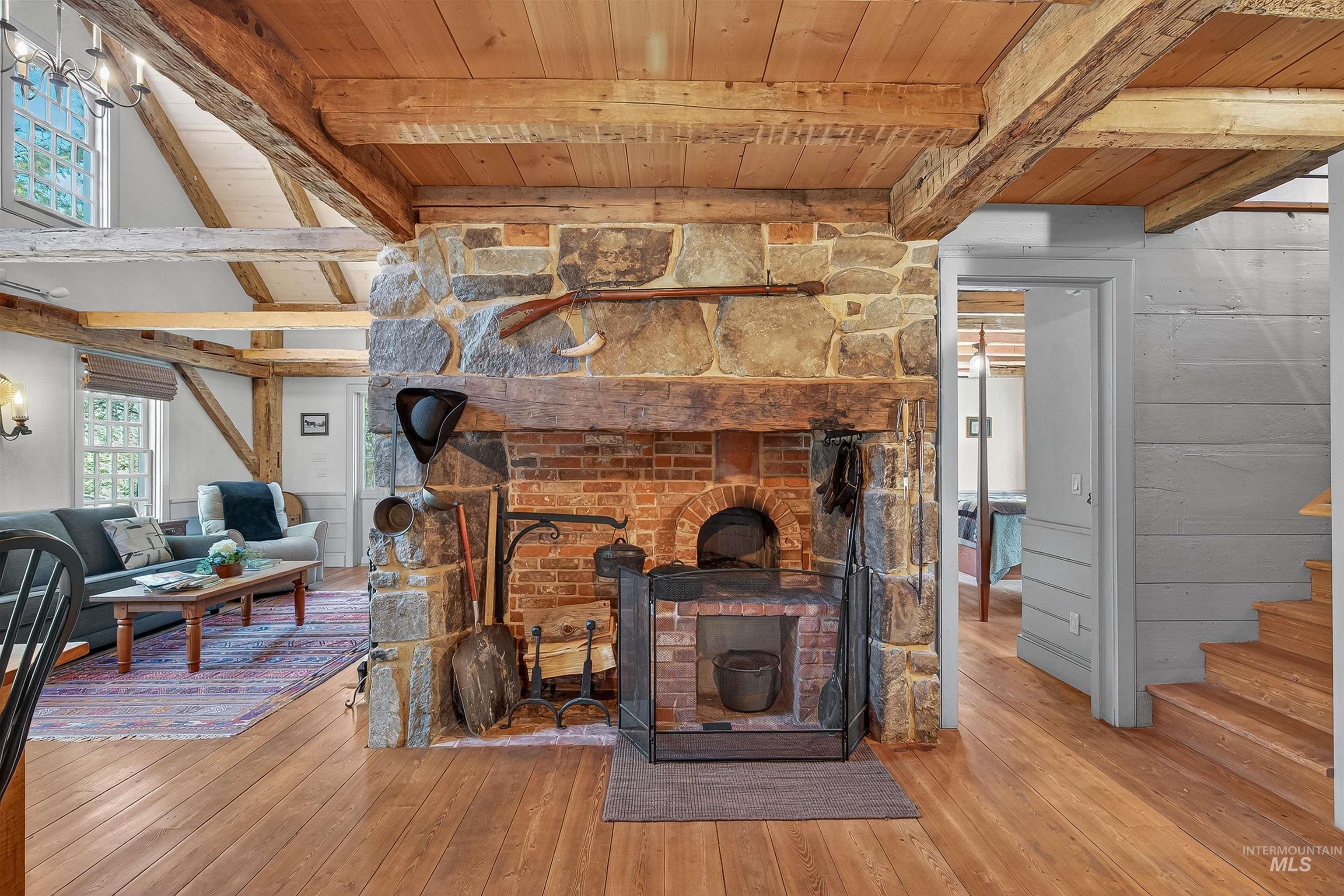 1005/1009 Williams Ln, Deary, Idaho 83823, 2 Bedrooms, 2 Bathrooms, Residential For Sale, Price $980,000, 98964598