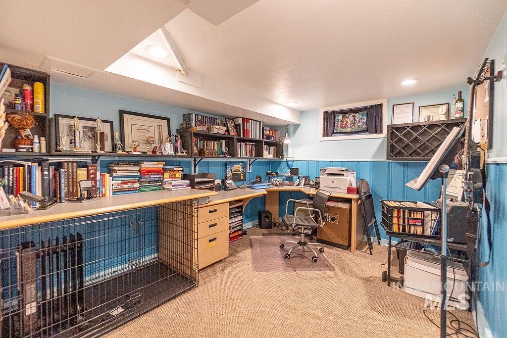 702 S Opal St, Boise, Idaho 83705, 3 Bedrooms, 2 Bathrooms, Residential For Sale, Price $549,888, 98964621