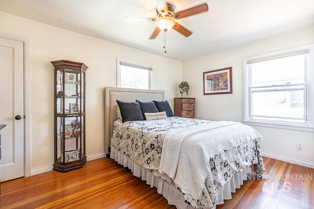 702 S Opal St, Boise, Idaho 83705, 3 Bedrooms, 2 Bathrooms, Residential For Sale, Price $549,888, 98964621