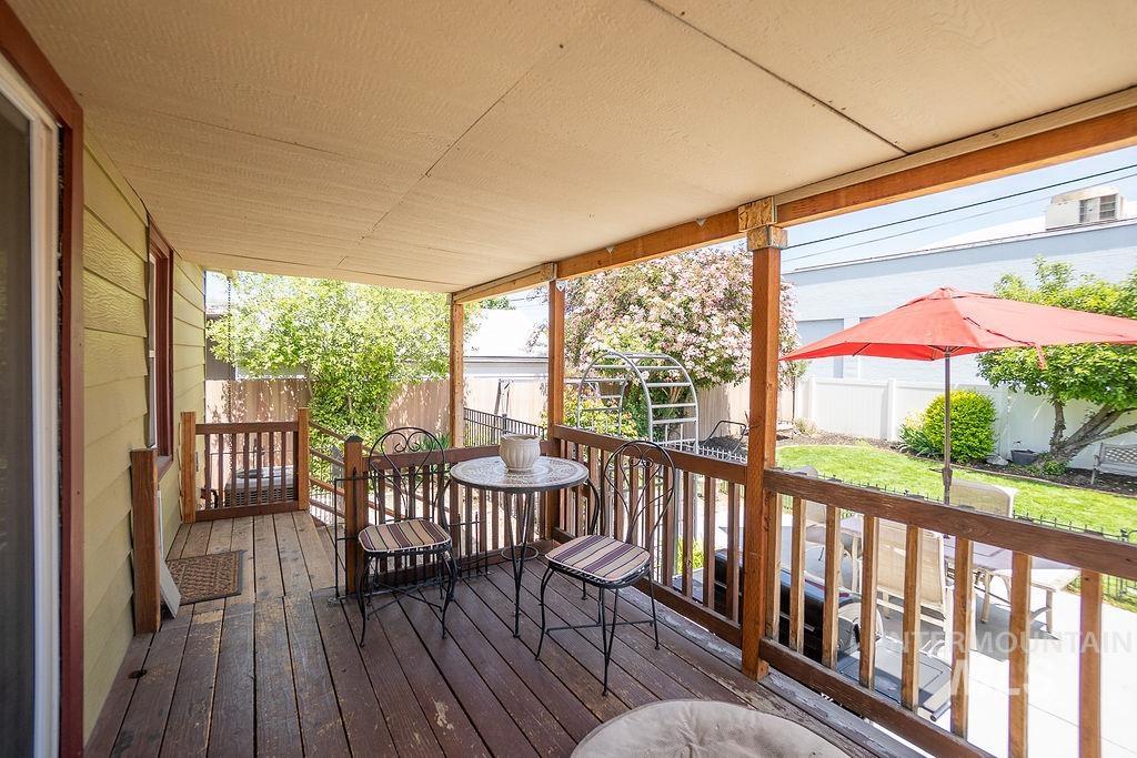 702 S Opal St, Boise, Idaho 83705, 3 Bedrooms, 2 Bathrooms, Residential For Sale, Price $549,888, 98964621