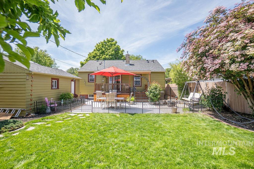702 S Opal St, Boise, Idaho 83705, 3 Bedrooms, 2 Bathrooms, Residential For Sale, Price $549,888, 98964621