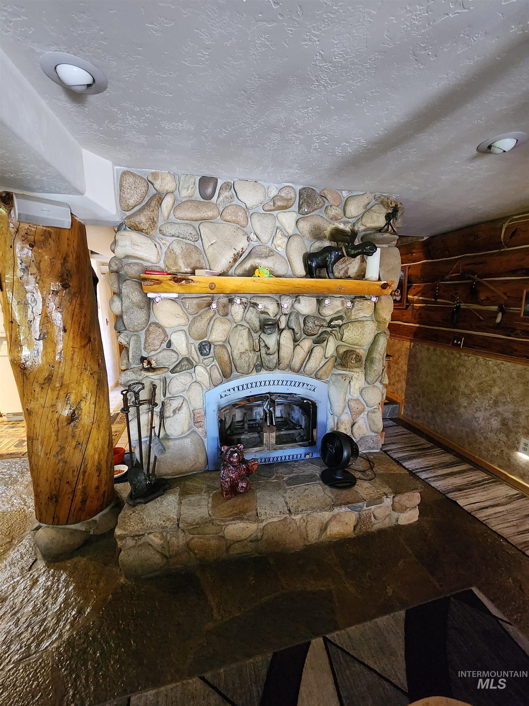 483 N Alpine Circle, Pine, Idaho 83647, 4 Bedrooms, 3 Bathrooms, Residential For Sale, Price $1,500,000, 98964626