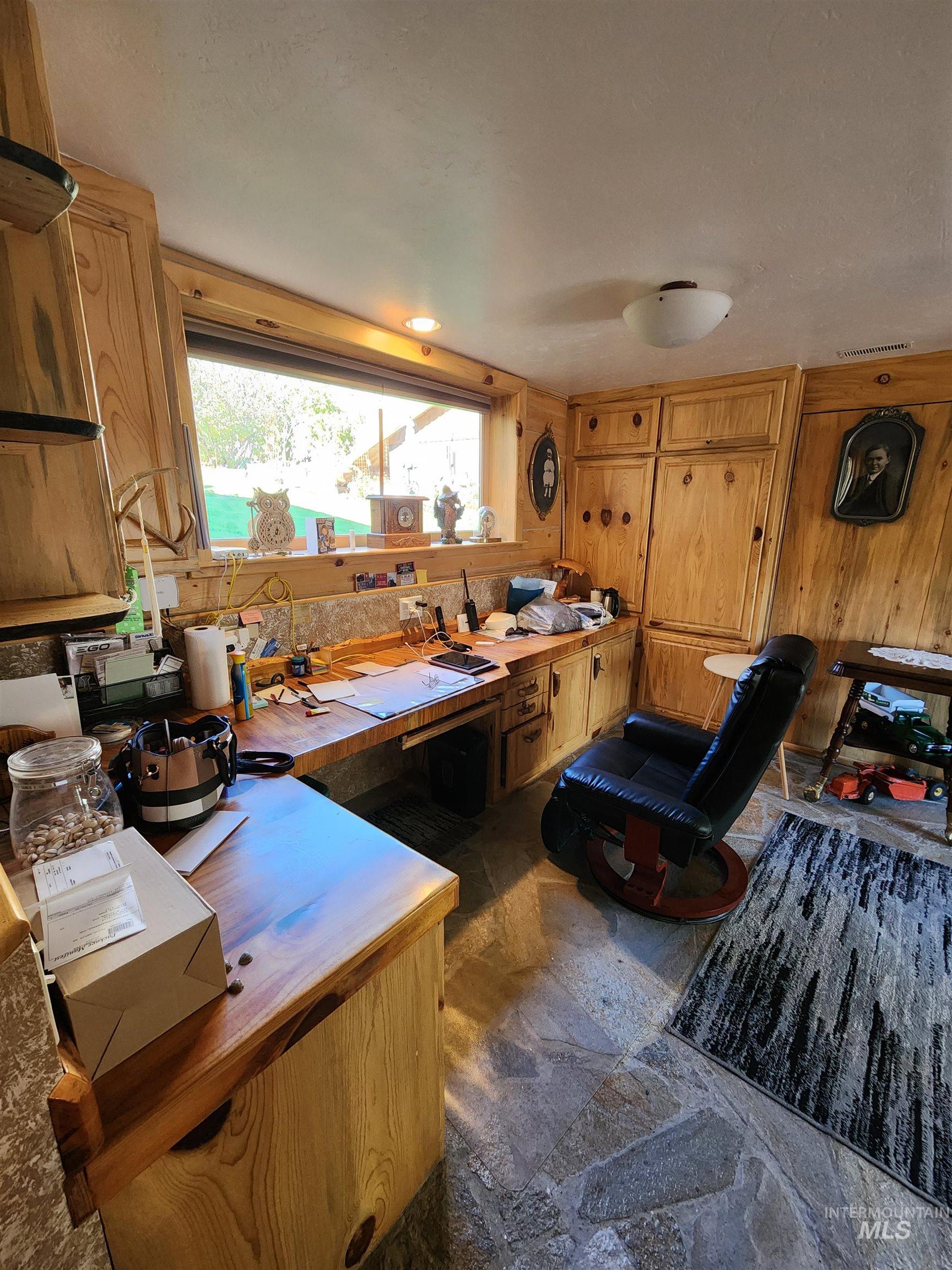483 N Alpine Circle, Pine, Idaho 83647, 4 Bedrooms, 3 Bathrooms, Residential For Sale, Price $1,500,000, 98964626