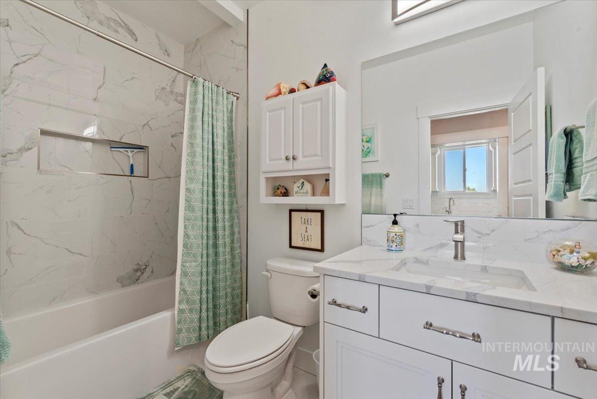 16834 Long Meadow Dr, Caldwell, Idaho 83607, 4 Bedrooms, 3.5 Bathrooms, Residential For Sale, Price $1,225,000, 98964627