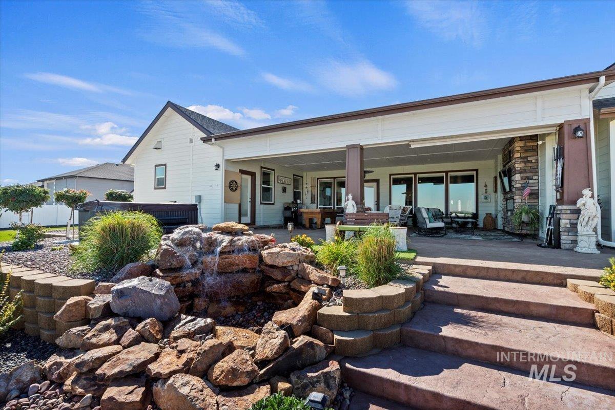 16834 Long Meadow Dr, Caldwell, Idaho 83607, 4 Bedrooms, 3.5 Bathrooms, Residential For Sale, Price $1,225,000, 98964627