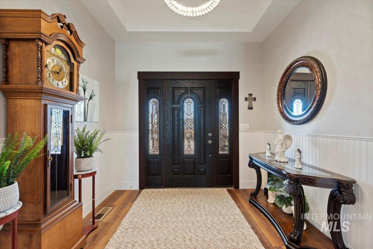 16834 Long Meadow Dr, Caldwell, Idaho 83607, 4 Bedrooms, 3.5 Bathrooms, Residential For Sale, Price $1,225,000, 98964627