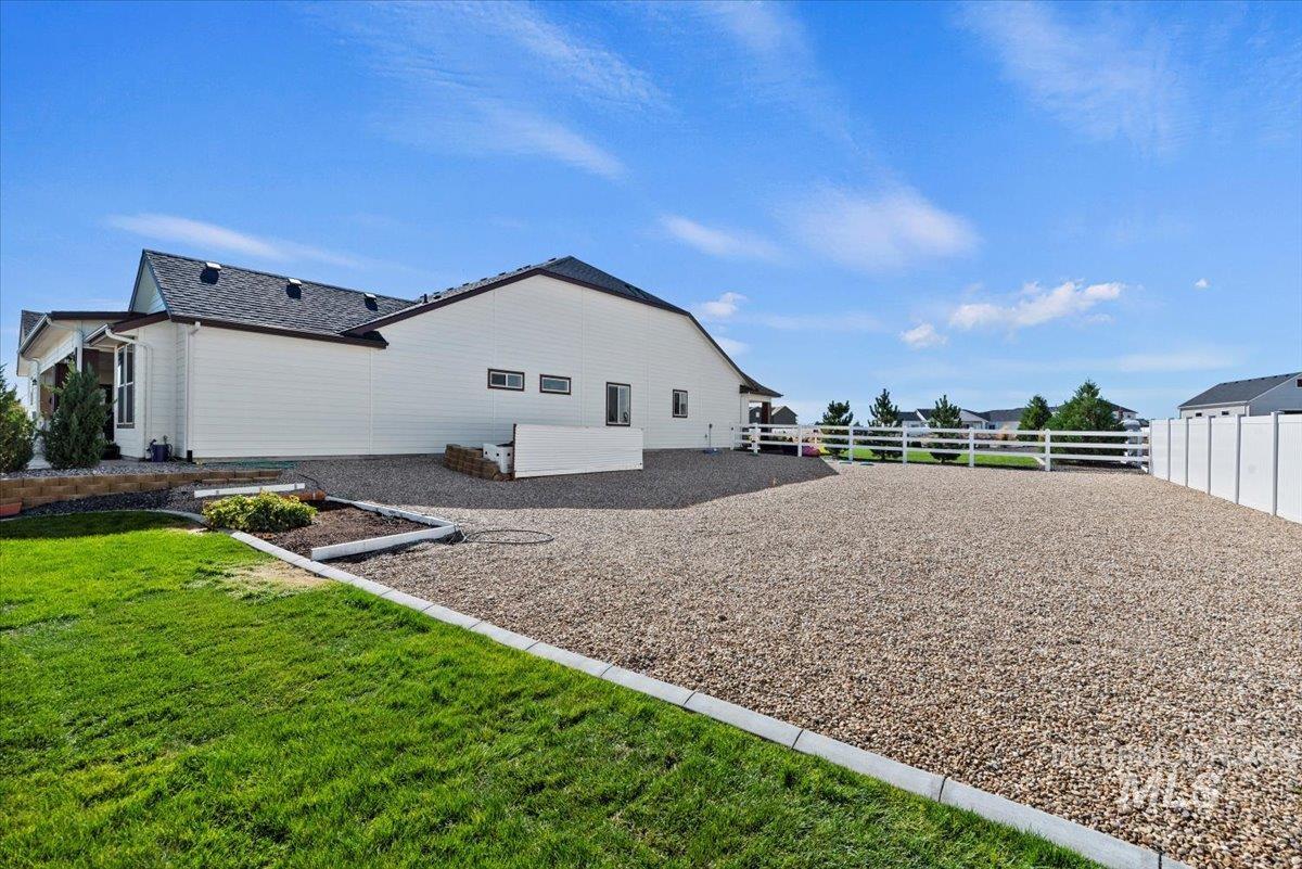 16834 Long Meadow Dr, Caldwell, Idaho 83607, 4 Bedrooms, 3.5 Bathrooms, Residential For Sale, Price $1,225,000, 98964627