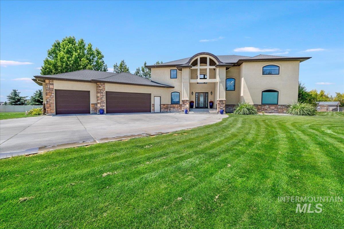 20 W 218 S, Burley, Idaho 83318-0000, 8 Bedrooms, 5 Bathrooms, Residential For Sale, Price $1,100,000, 98964633