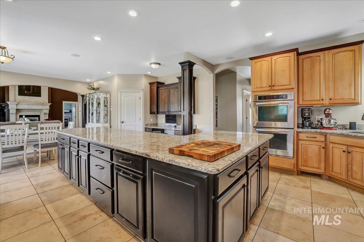 20 W 218 S, Burley, Idaho 83318-0000, 8 Bedrooms, 5 Bathrooms, Residential For Sale, Price $1,100,000, 98964633