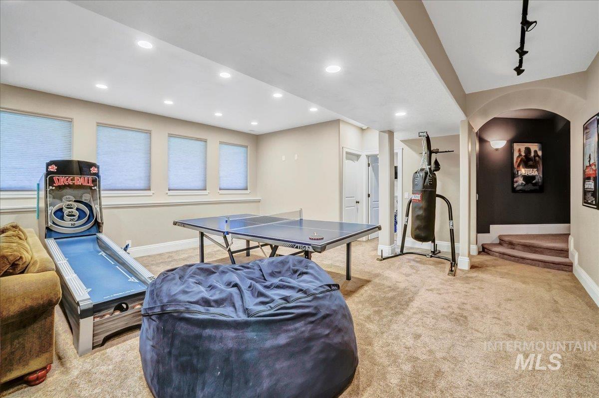 20 W 218 S, Burley, Idaho 83318-0000, 8 Bedrooms, 5 Bathrooms, Residential For Sale, Price $1,100,000, 98964633