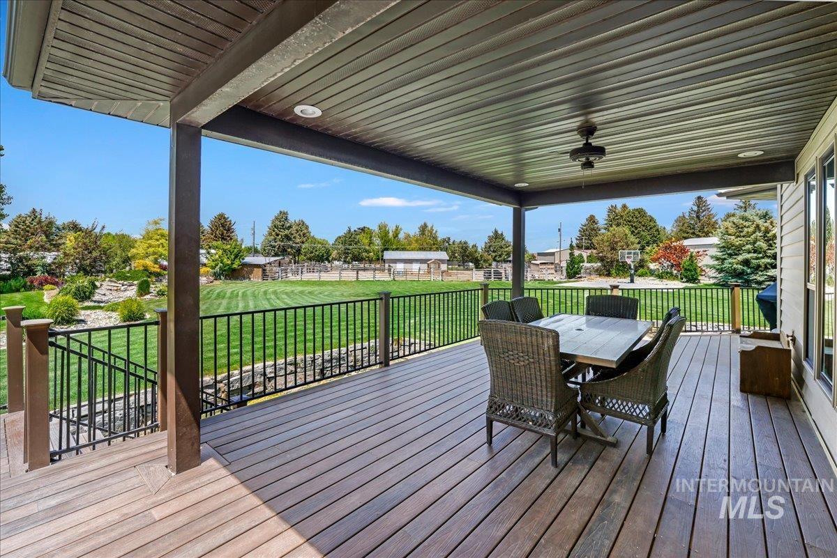20 W 218 S, Burley, Idaho 83318-0000, 8 Bedrooms, 5 Bathrooms, Residential For Sale, Price $1,100,000, 98964633