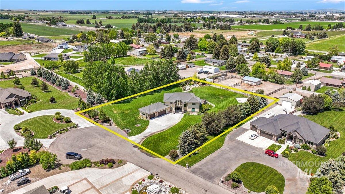 20 W 218 S, Burley, Idaho 83318-0000, 8 Bedrooms, 5 Bathrooms, Residential For Sale, Price $1,100,000, 98964633