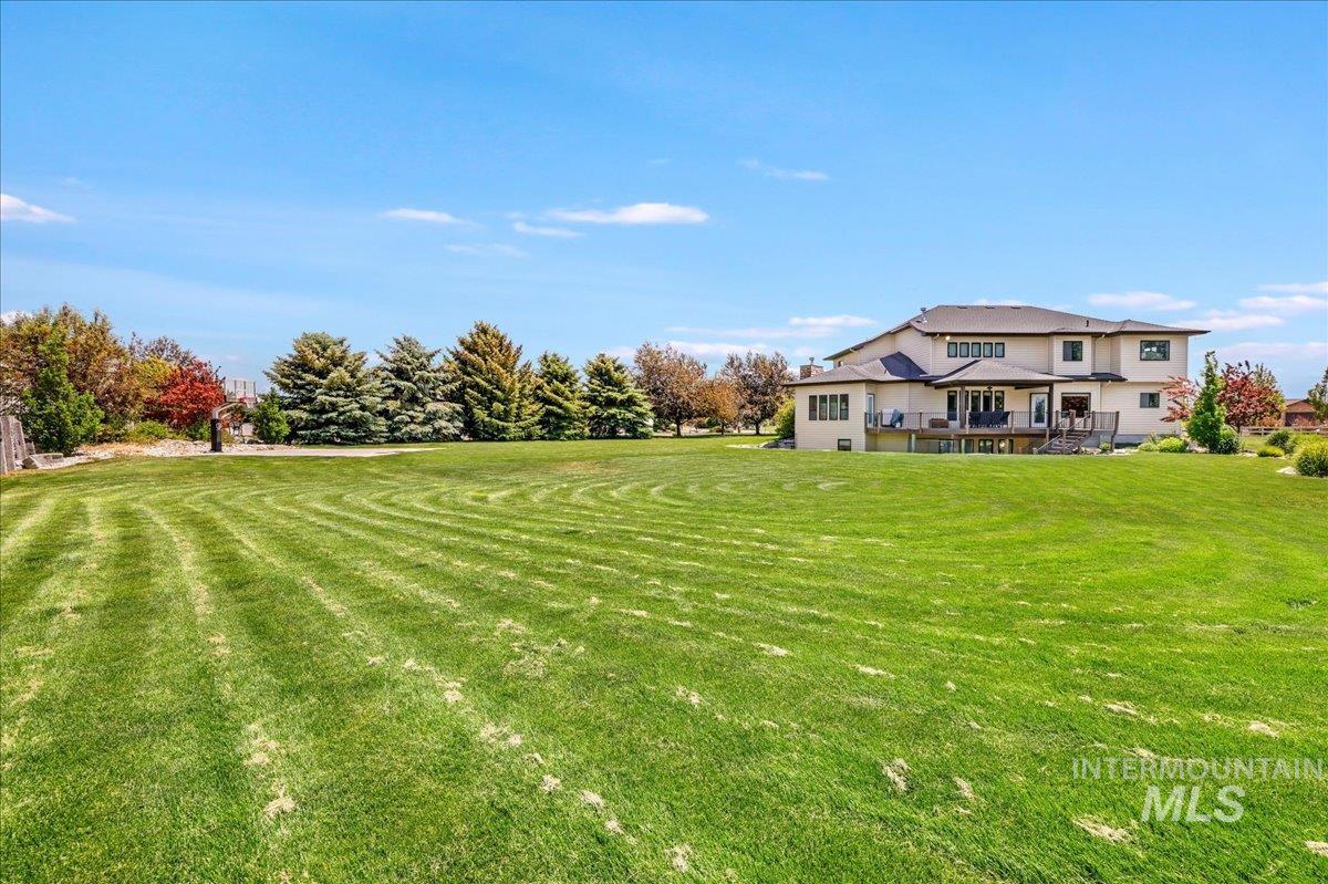 20 W 218 S, Burley, Idaho 83318-0000, 8 Bedrooms, 5 Bathrooms, Residential For Sale, Price $1,100,000, 98964633