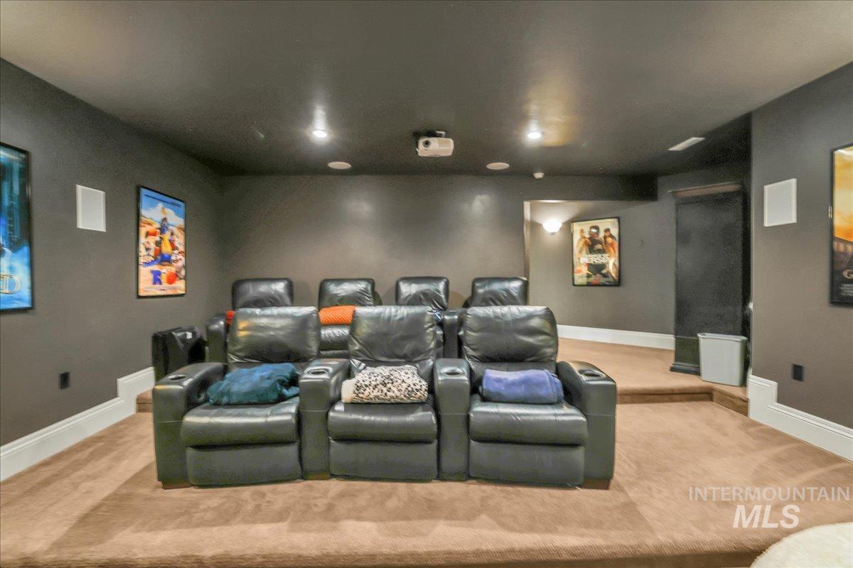 20 W 218 S, Burley, Idaho 83318-0000, 8 Bedrooms, 5 Bathrooms, Residential For Sale, Price $1,100,000, 98964633