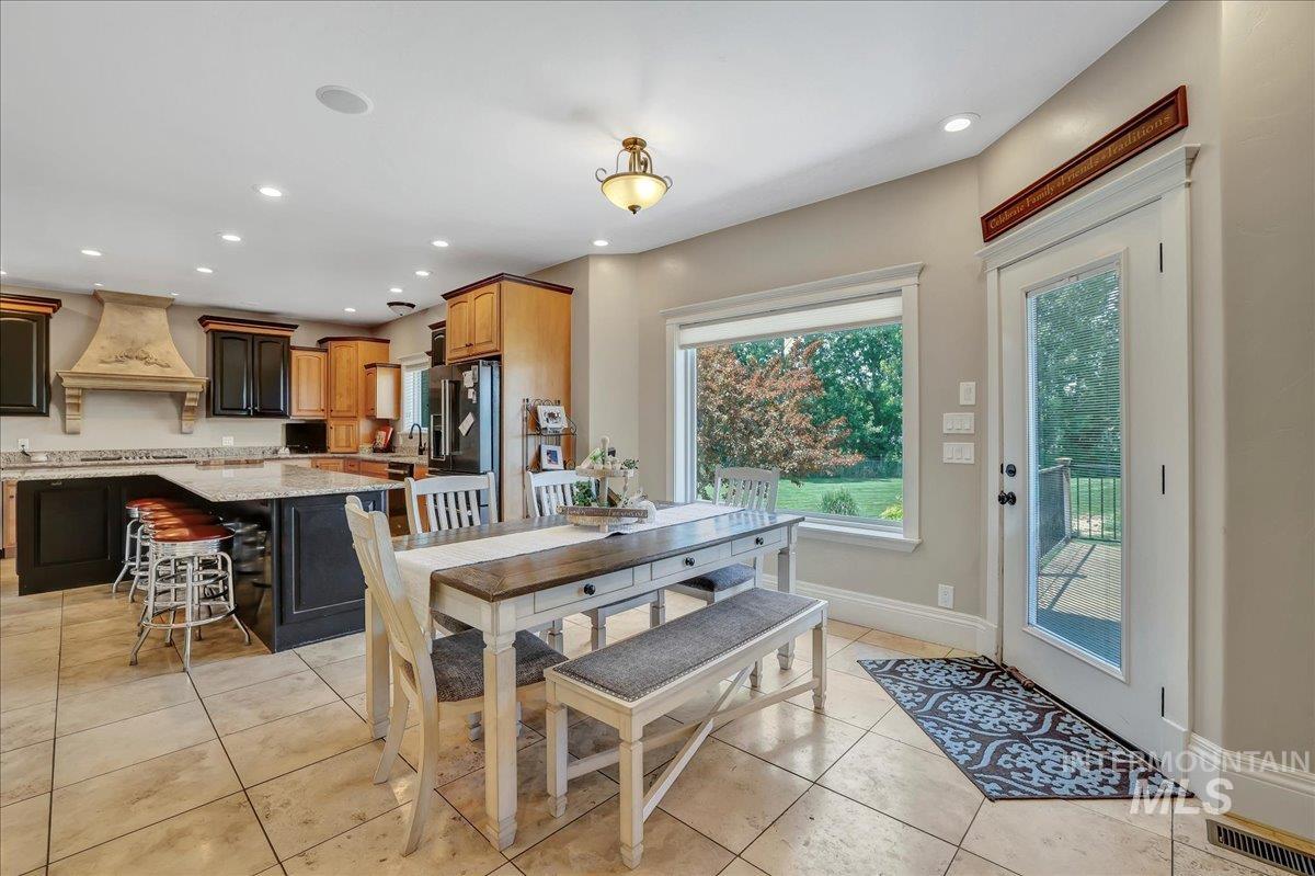 20 W 218 S, Burley, Idaho 83318-0000, 8 Bedrooms, 5 Bathrooms, Residential For Sale, Price $1,100,000, 98964633
