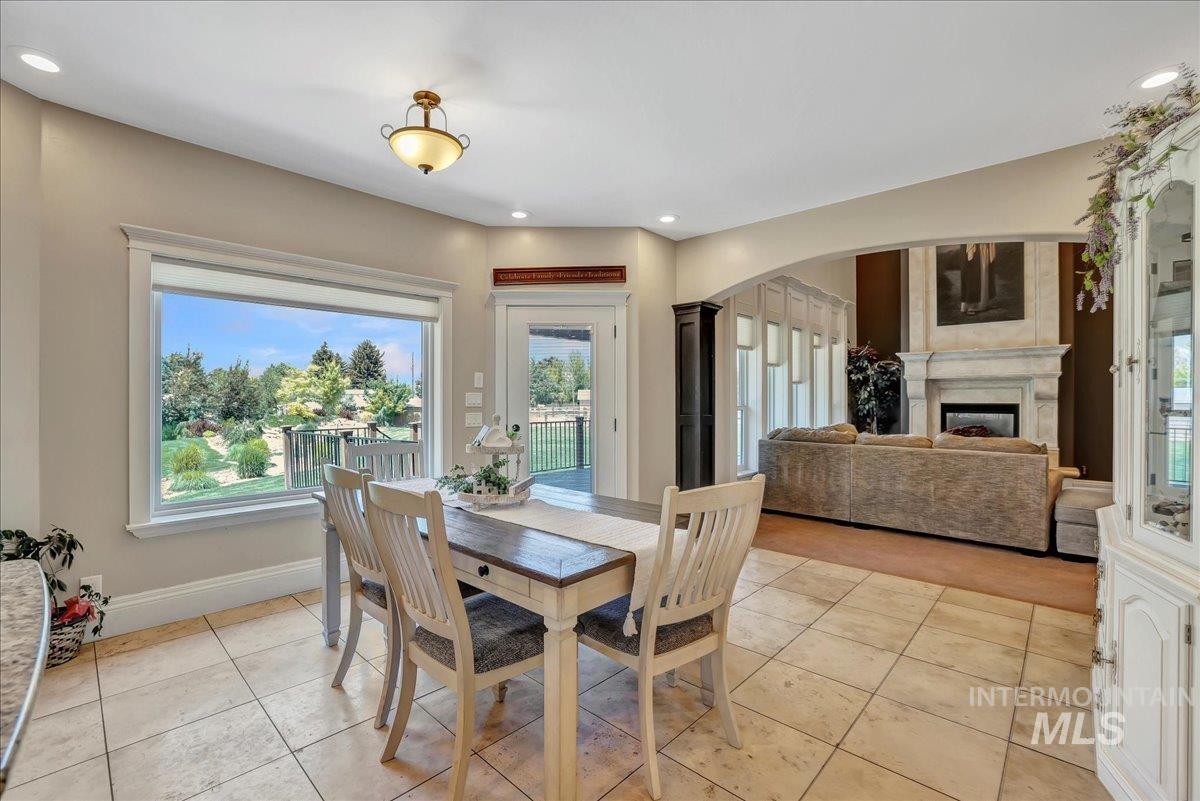 20 W 218 S, Burley, Idaho 83318-0000, 8 Bedrooms, 5 Bathrooms, Residential For Sale, Price $1,100,000, 98964633