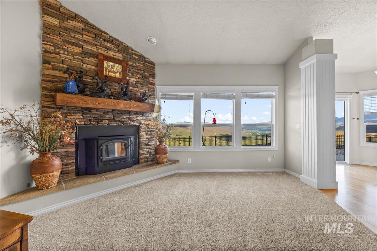 160 Summit Ridge Rd, Horseshoe Bend, Idaho 83629, 3 Bedrooms, 3 Bathrooms, Residential For Sale, Price $789,900, 98964635