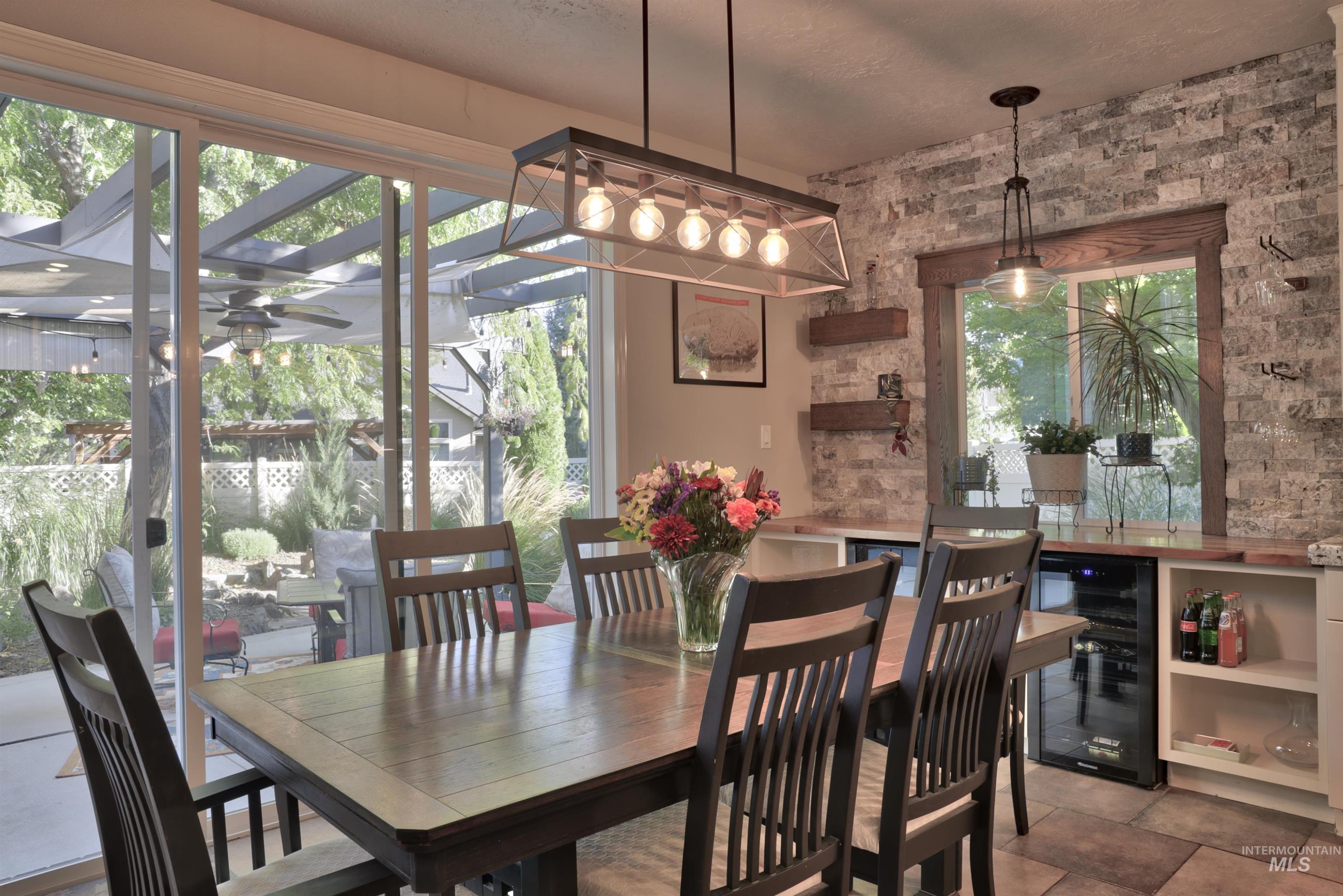 Dining room with wine cooler