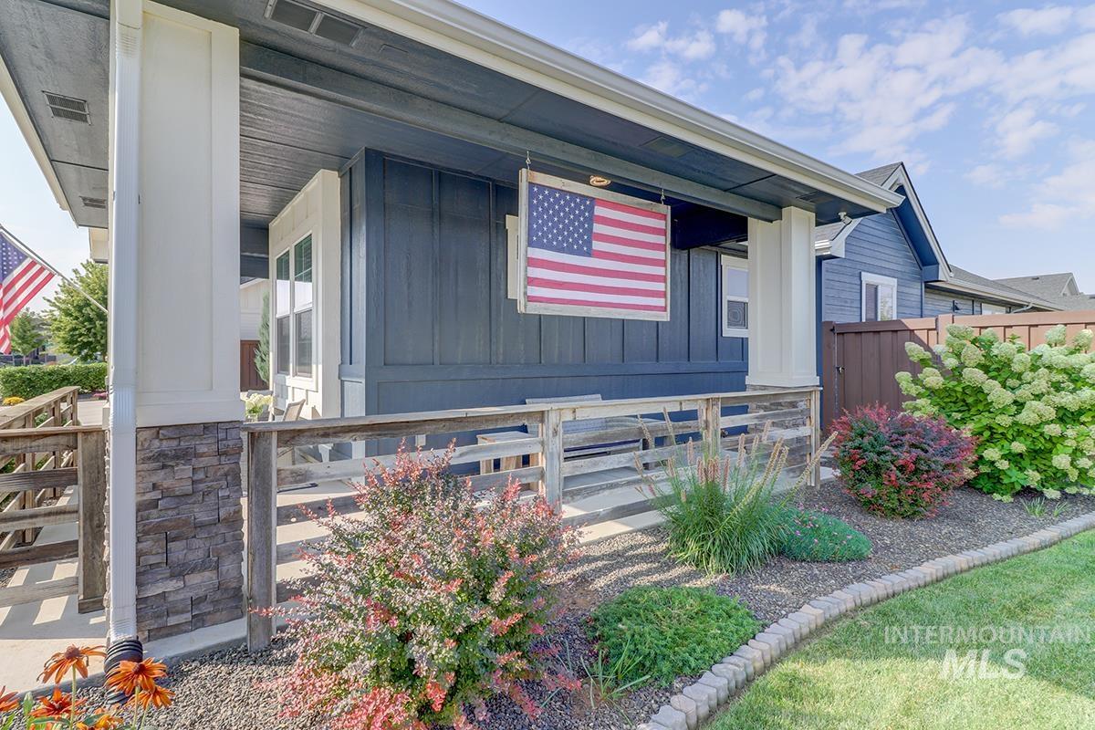 6119 N Farleigh Ave, Meridian, Idaho 83646, 5 Bedrooms, 3 Bathrooms, Residential For Sale, Price $1,139,000, 98964675