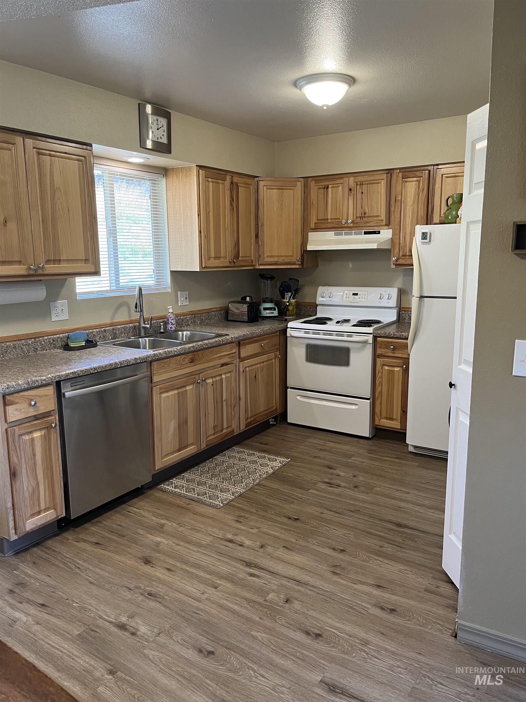 555 13th Street, Lewiston, Idaho 83501, 3 Bedrooms, 1 Bathroom, Residential For Sale, Price $275,000, 98964712