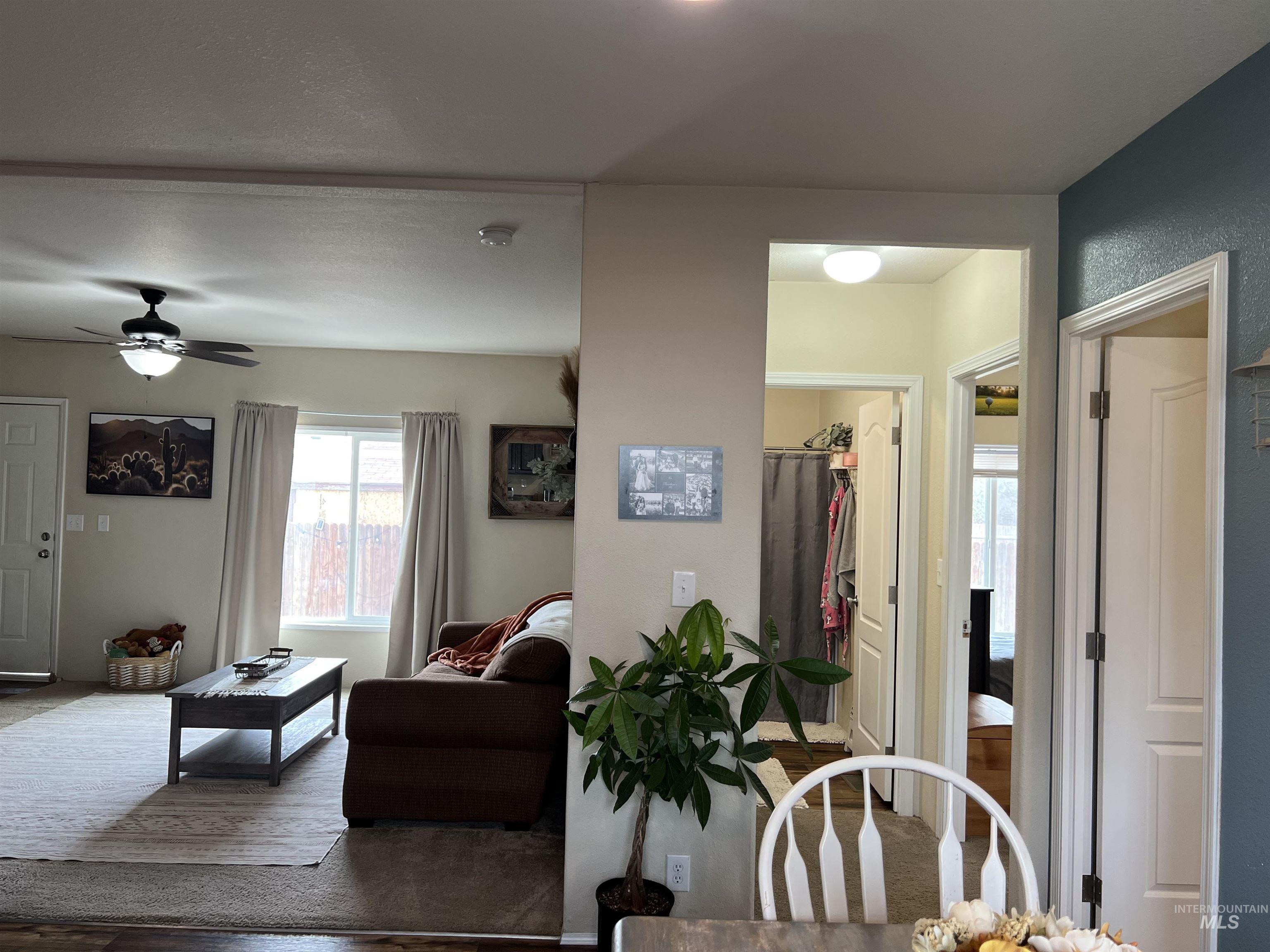 608 Roosevelt Ave., Grand View, Idaho 83624, 3 Bedrooms, 2 Bathrooms, Residential For Sale, Price $215,000, 98964718