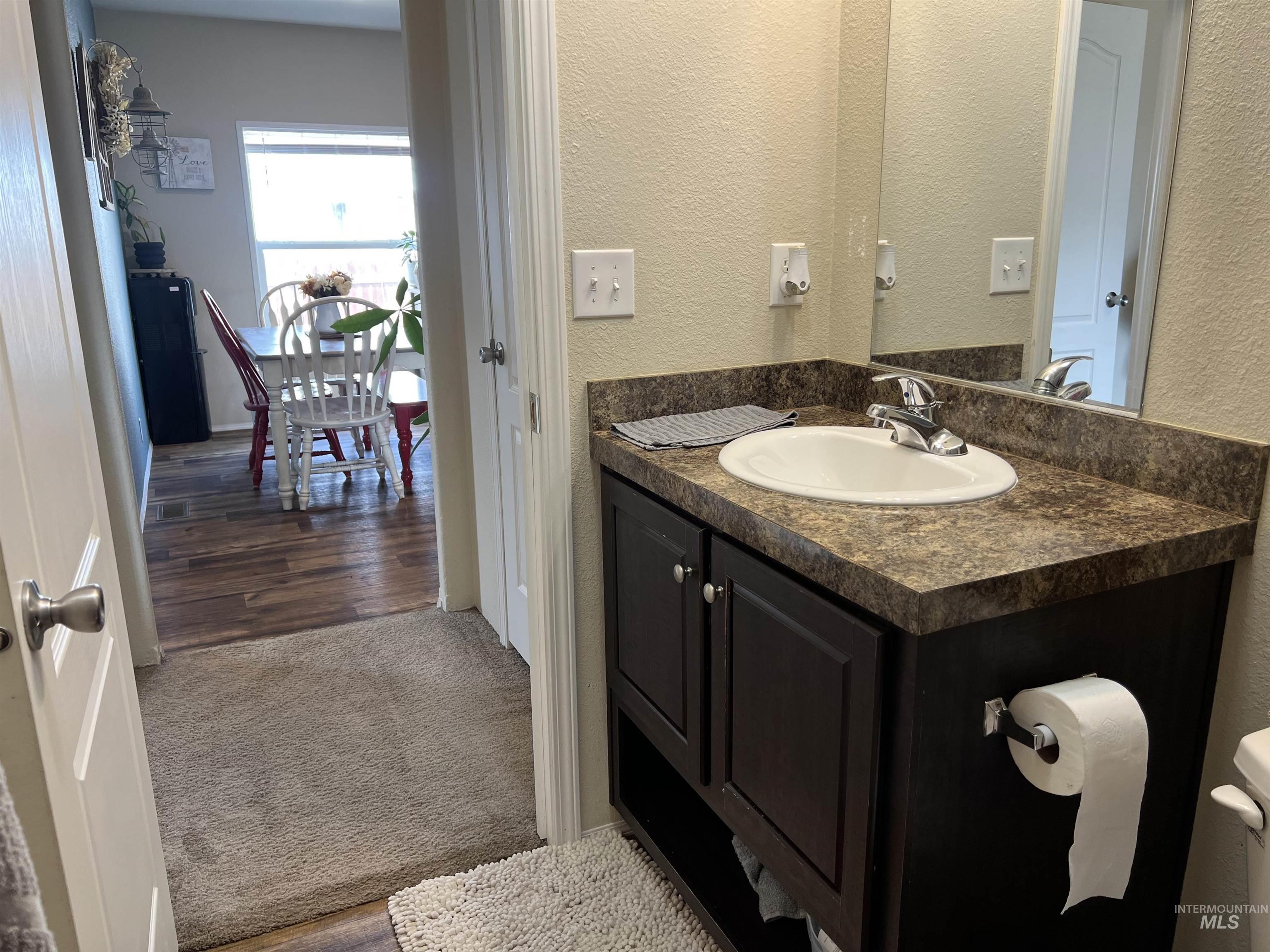 608 Roosevelt Ave., Grand View, Idaho 83624, 3 Bedrooms, 2 Bathrooms, Residential For Sale, Price $215,000, 98964718