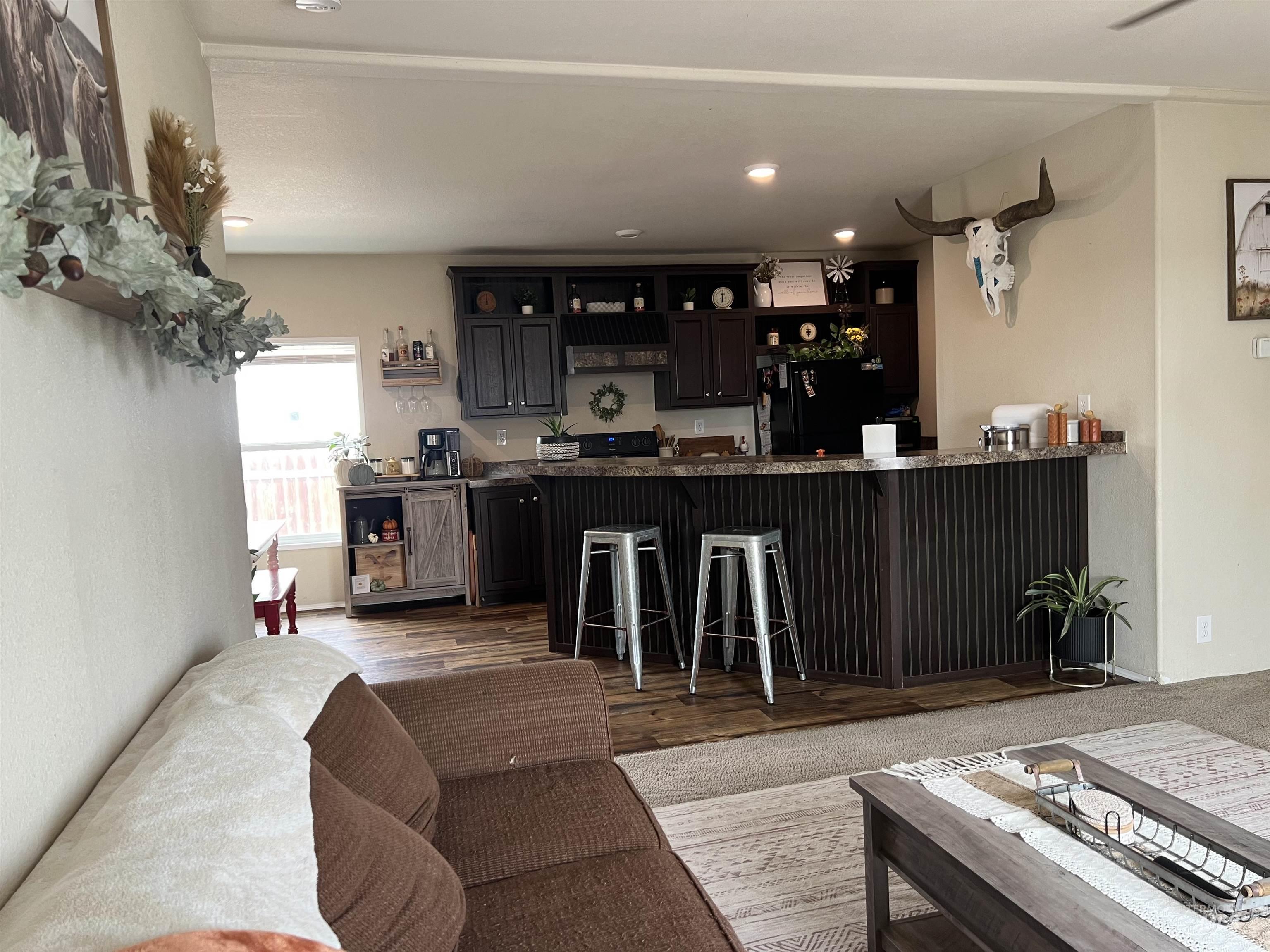 608 Roosevelt Ave., Grand View, Idaho 83624, 3 Bedrooms, 2 Bathrooms, Residential For Sale, Price $215,000, 98964718