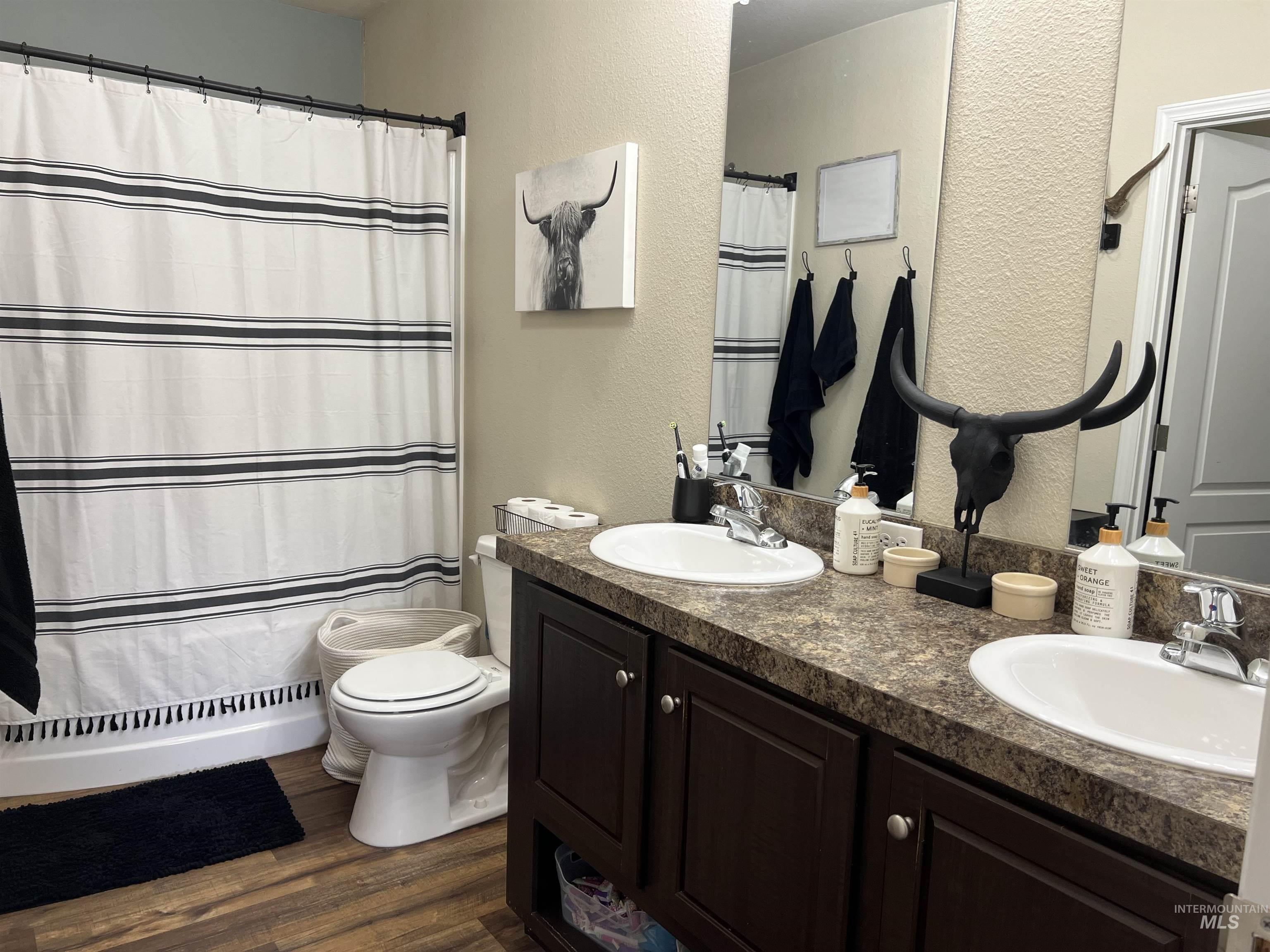 608 Roosevelt Ave., Grand View, Idaho 83624, 3 Bedrooms, 2 Bathrooms, Residential For Sale, Price $215,000, 98964718